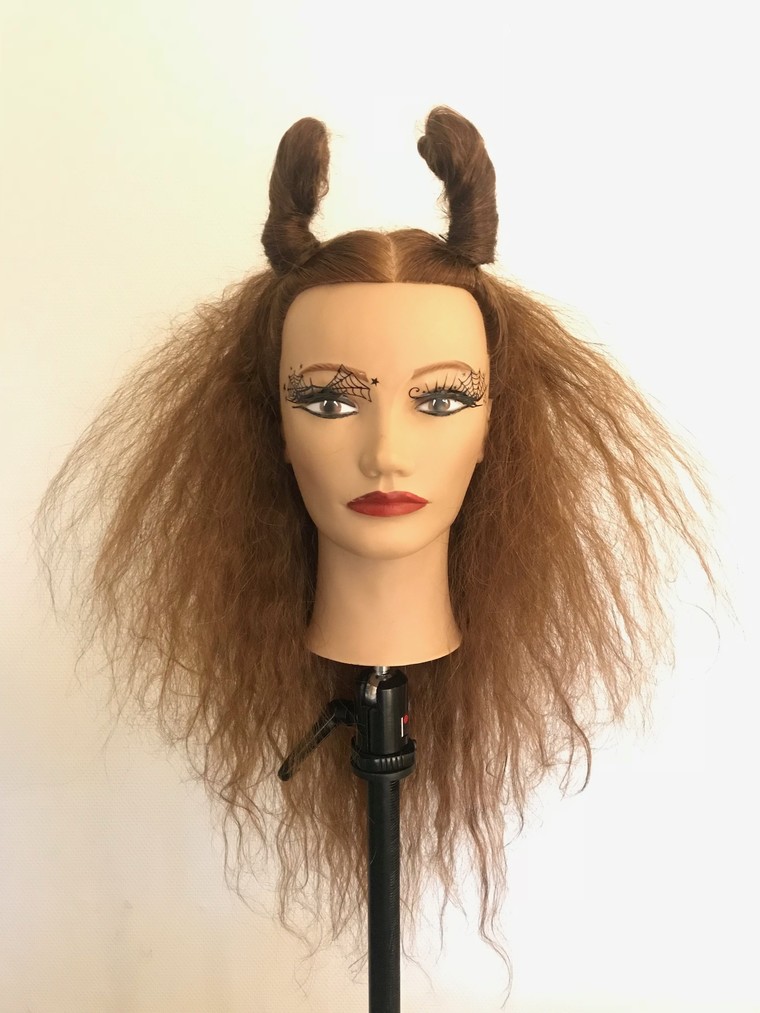 ミディアム ロング編 簡単 可愛い ハロウィンヘアアレンジ ミディアム ロング編 簡単 可愛い ハロウィンヘアアレンジ