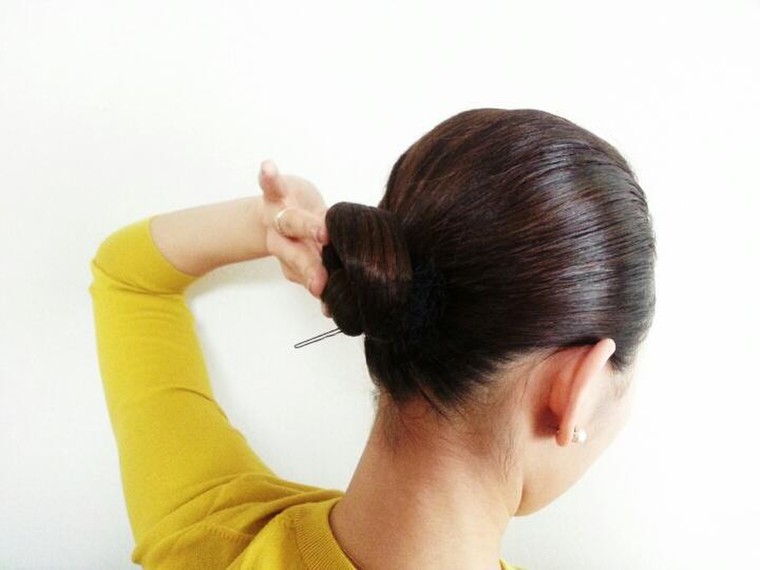 ビジネスシーンや浴衣姿にも Caの認知度99 アシアナネット を使った Ca流ヘアアレンジとは Crewworldさんのブログ Cosme アットコスメ ビジネスシーンや浴衣姿にも Caの認知度99 アシアナネット を使った Ca流ヘアアレンジとは Crewworldさんのブログ Cosme アットコスメ