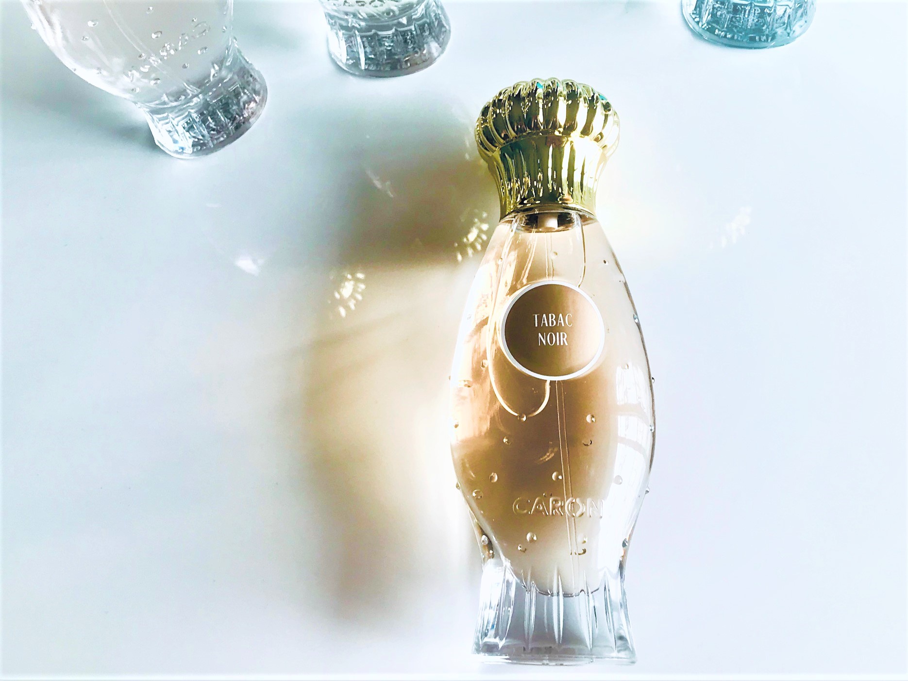 キャロン 香水 レディ・キャロン EDP・SP 30ml LADY CARON - 香水