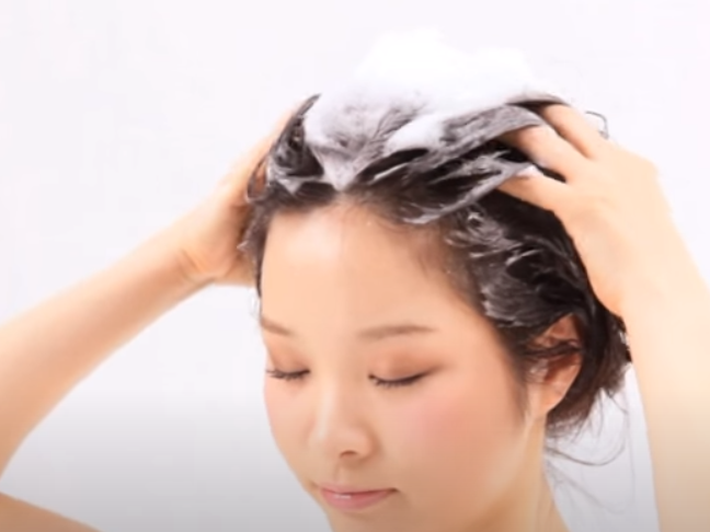 髪を洗うときの 正しい向きってある 大島椿のブログ Cosme アットコスメ