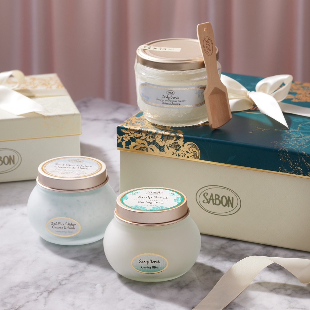 ロクシタン（LOCCITANE） カムクアット シア コンポートスクラブ