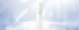【30名様に豪華現品プレゼント】美白＆肌荒れ予防でクリアな素肌へ導く新商品『クリスタル エッセンスウォーター』