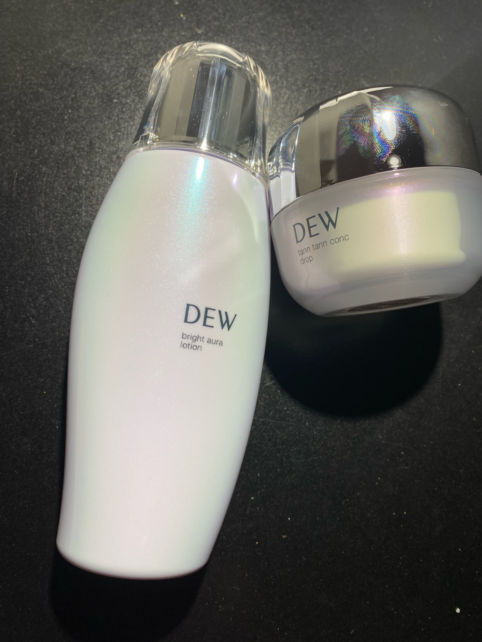 DEW / タンタンコンクドロップの公式商品情報｜美容・化粧品情報