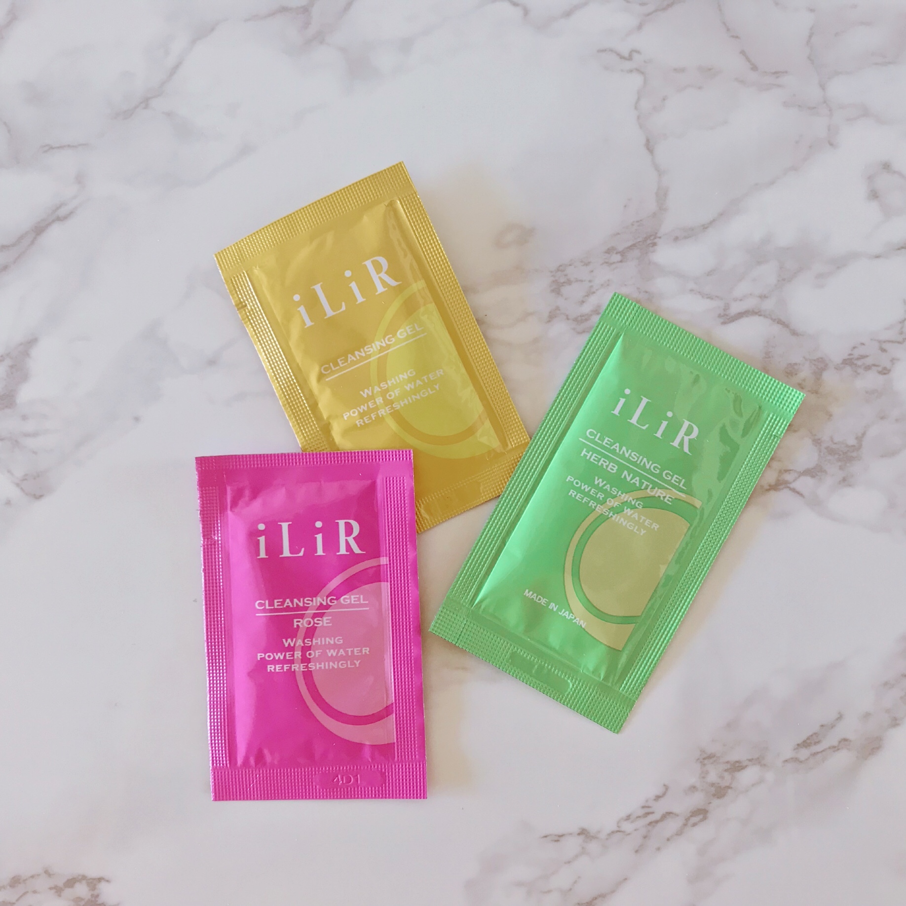iLiR イリアール クレンジングジェル ローズナチュール 400g Amazon | iLiR(イリアール) メイクと肌汚れのクレンジングジェル