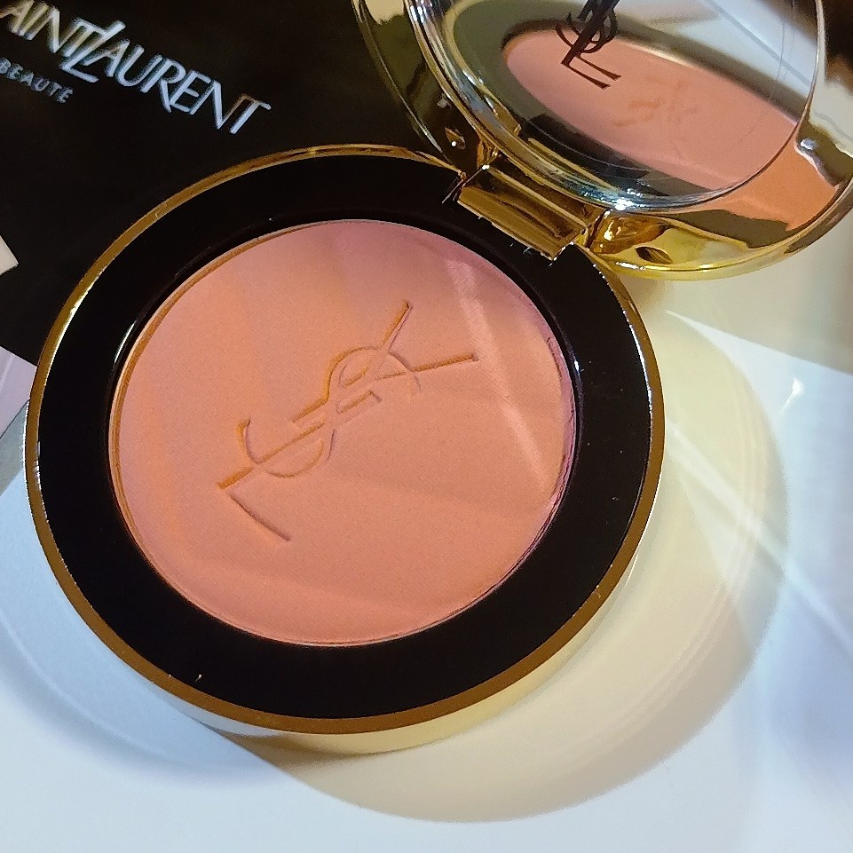 イヴ・サンローラン / YSL メイクミーブラッシュ パウダー 57