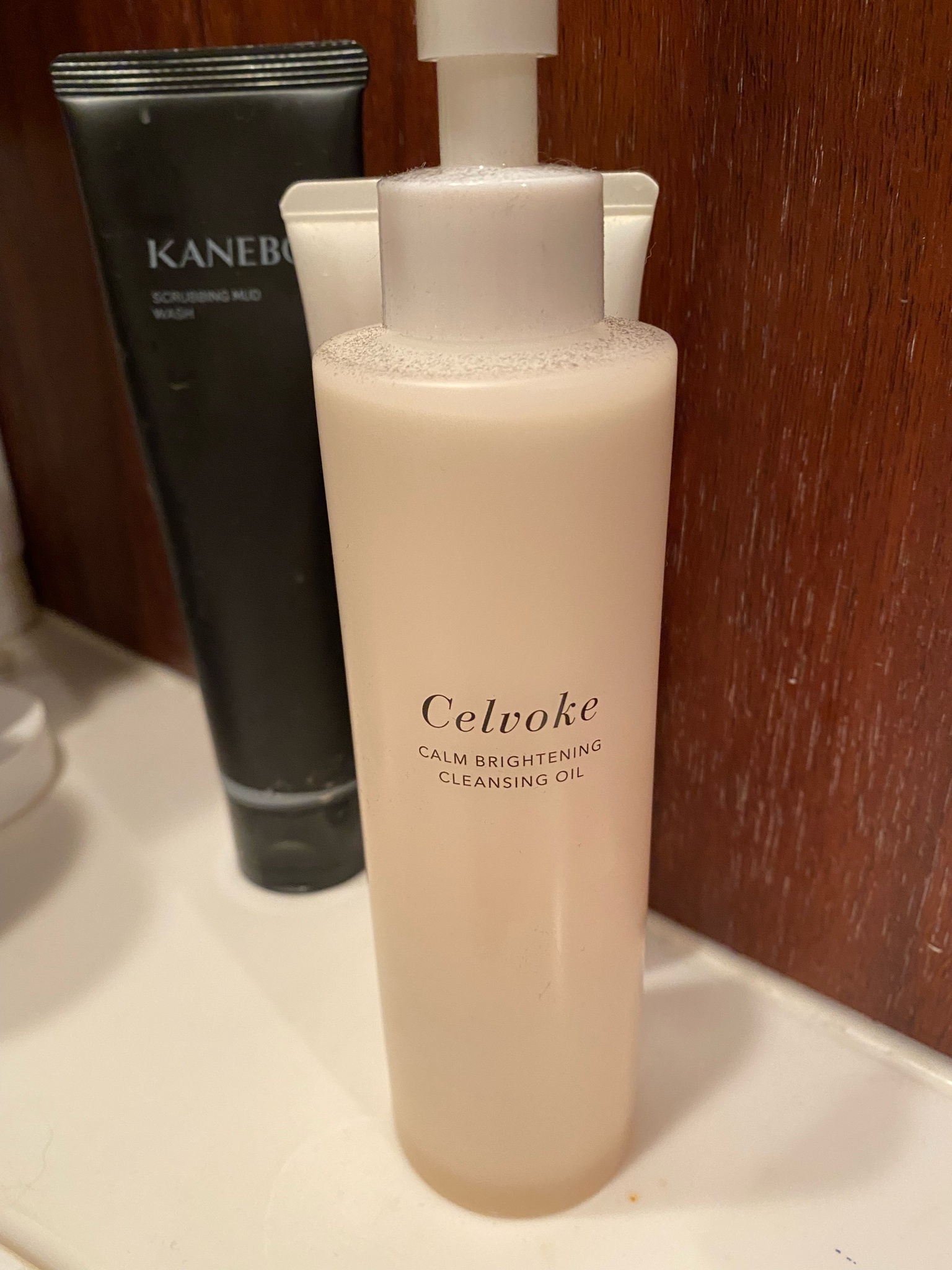 Celvoke calm brightening cleansing oil