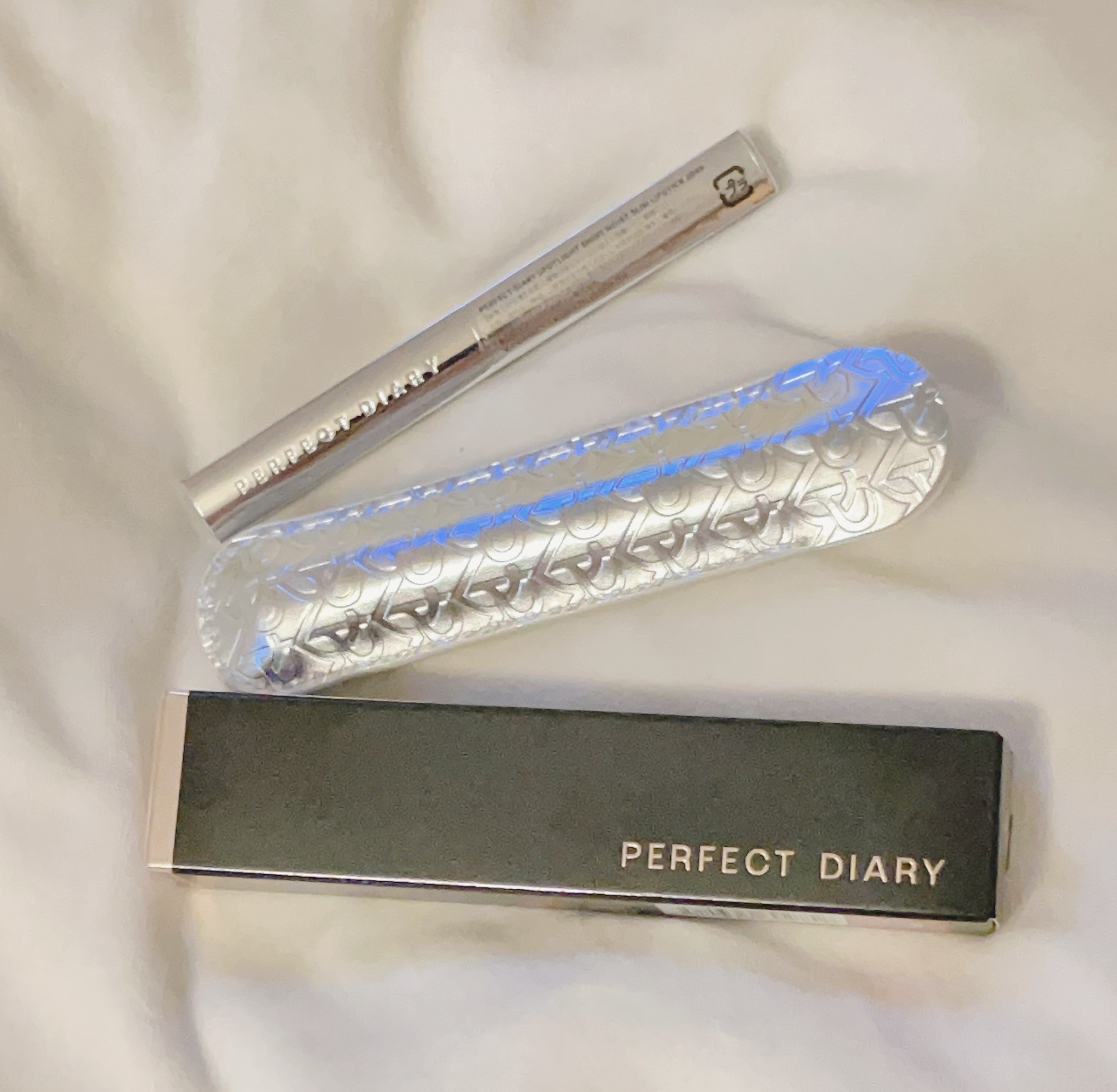 Perfect Diary / スポットライトシャイニーモイストスリムリップ