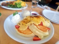 藍月るきあ