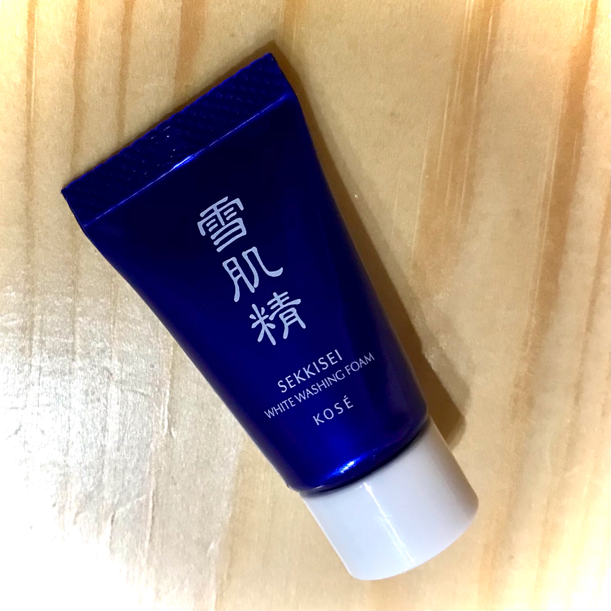 雪肌精 ホワイト ミルキィ ウォッシュ  140ml
