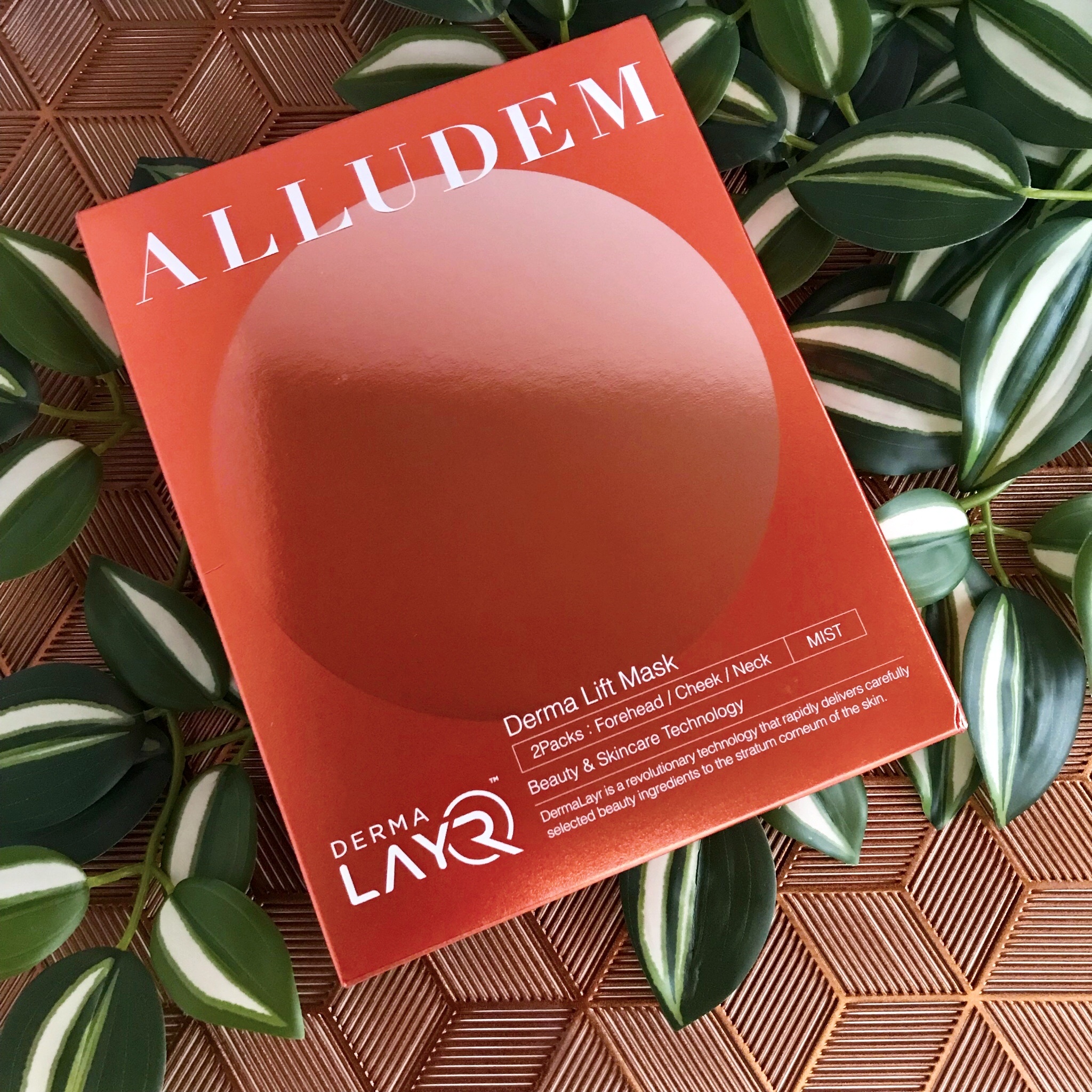 ラッピング ※ ALLUDEM Derma Lift Mask tessiturasdenos.com.br