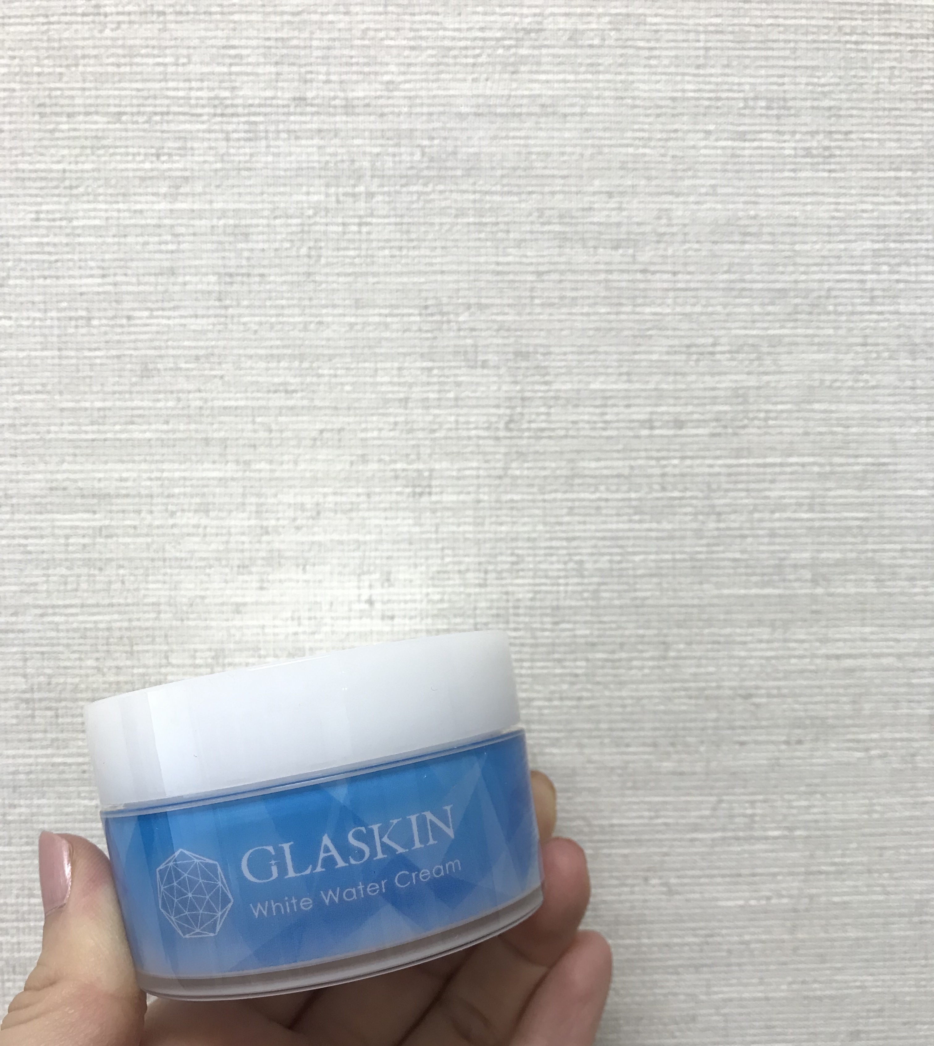 さくらの森 / GLASKIN ホワイトウォータークリームの公式商品情報