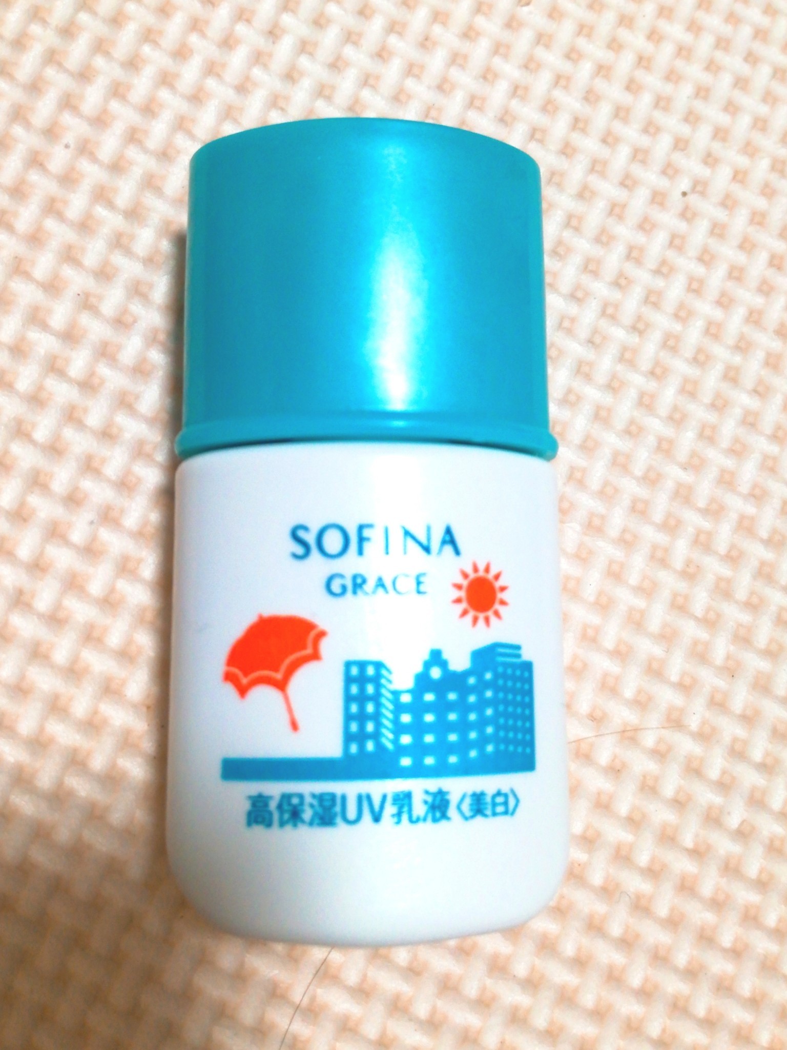 ソフィーナ グレイス / 高保湿 UV 乳液＜美白＞ さっぱりの公式