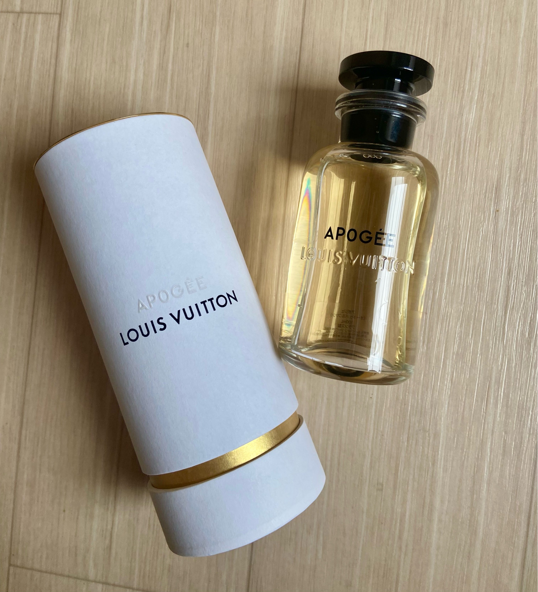 完璧 ルイヴィトン LOUIS VUITTON アポジェ 30ml 香水(ユニセックス 