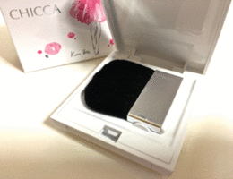 CHICCA(キッカ) / ラディアントヌード プレストパウダーの公式