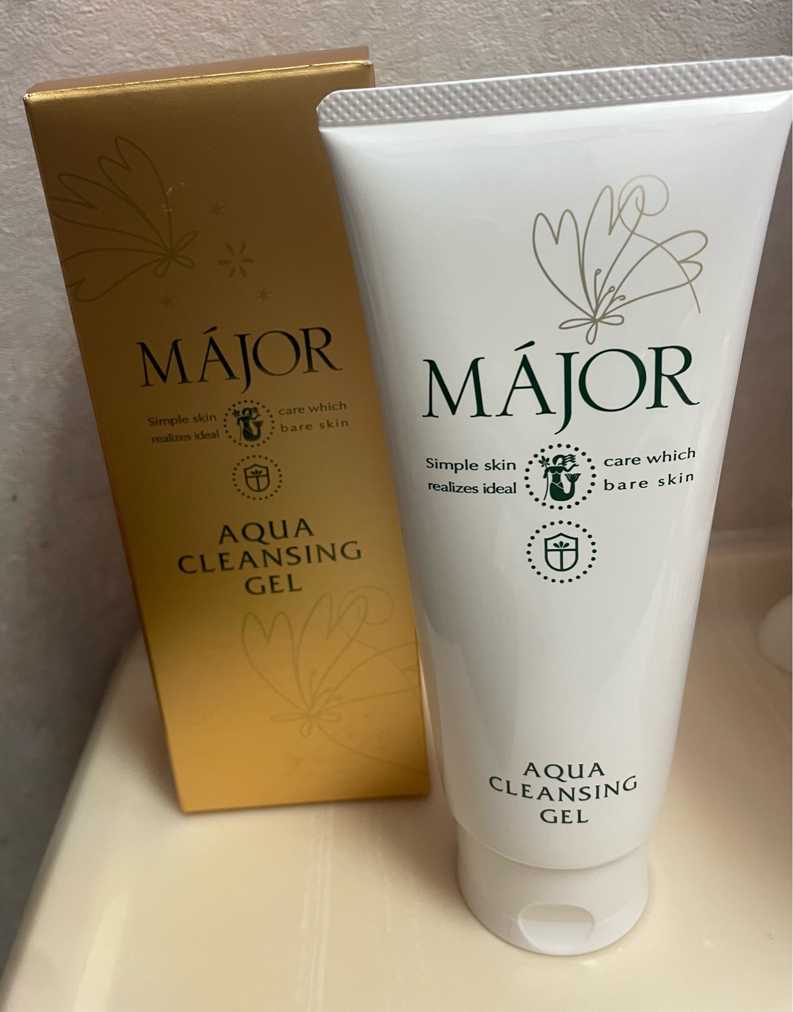 マジョール / MAJOR アクアクレンジングジェルの公式商品情報