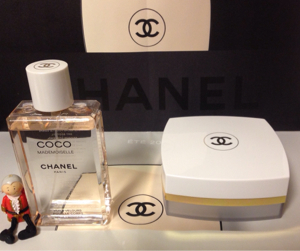 ボディケア CHANEL - 新品CHANEL ココマドモアゼルフレッシュボディパウダーの通販 by ki's shop｜シャネルならラクマ もなく