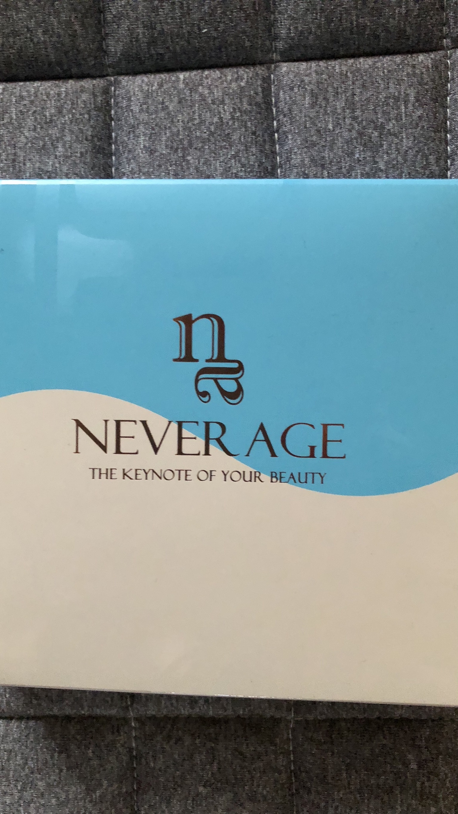 NEVER AGE / ネバーエイジの公式商品情報｜美容・化粧品情報はアットコスメ