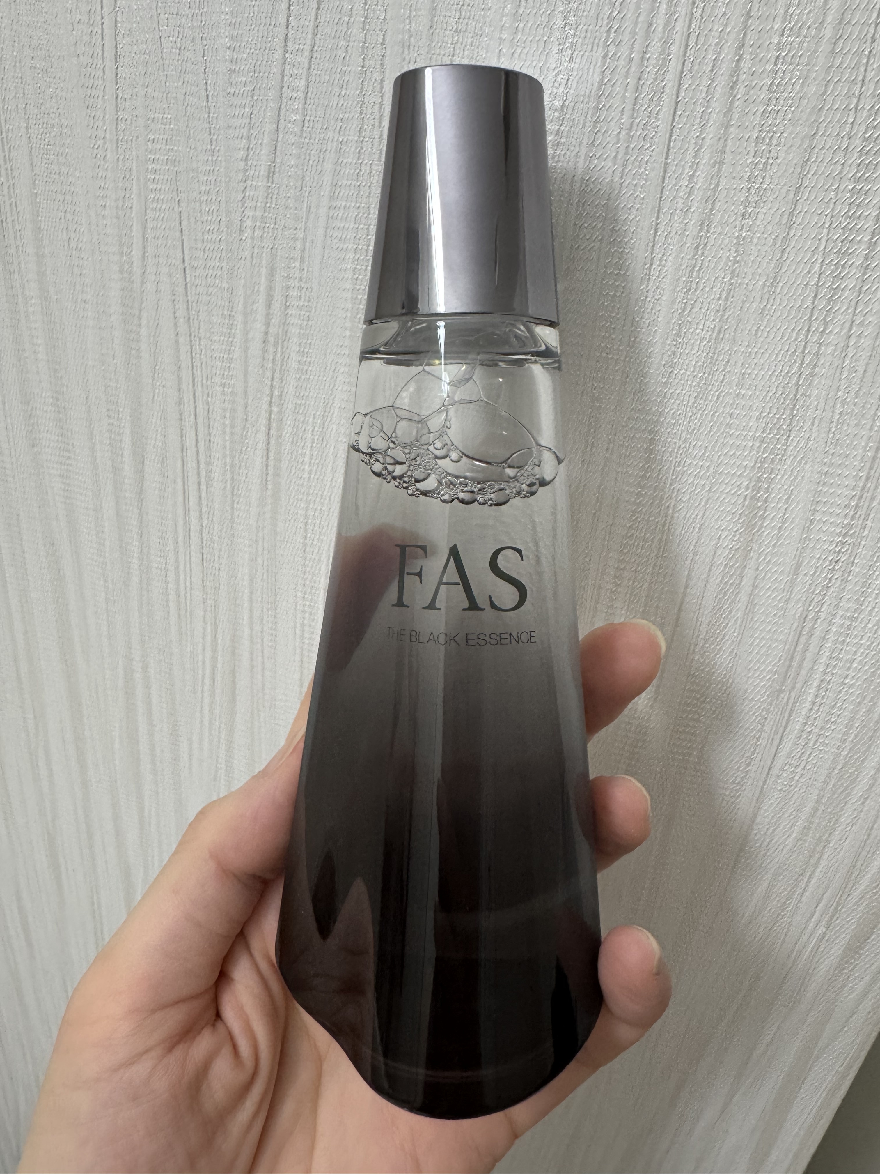 FAS / FAS ザ ブラック エッセンスの公式商品情報｜美容・化粧品