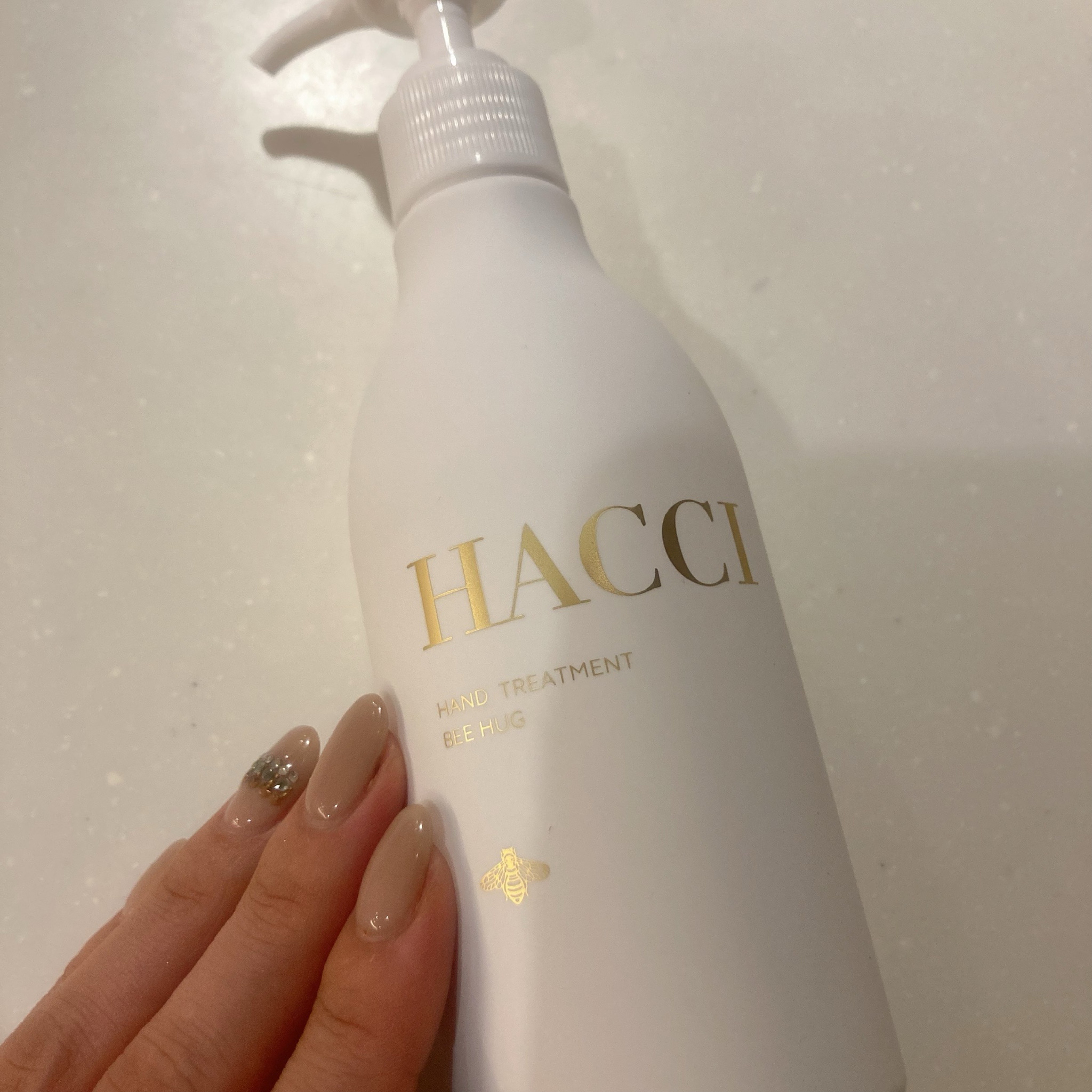 HACCI(ハッチ) / ハンドトリートメント ビーハグの公式商品情報