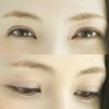 添付画像のようなアイシャドウは何色でしょうか？