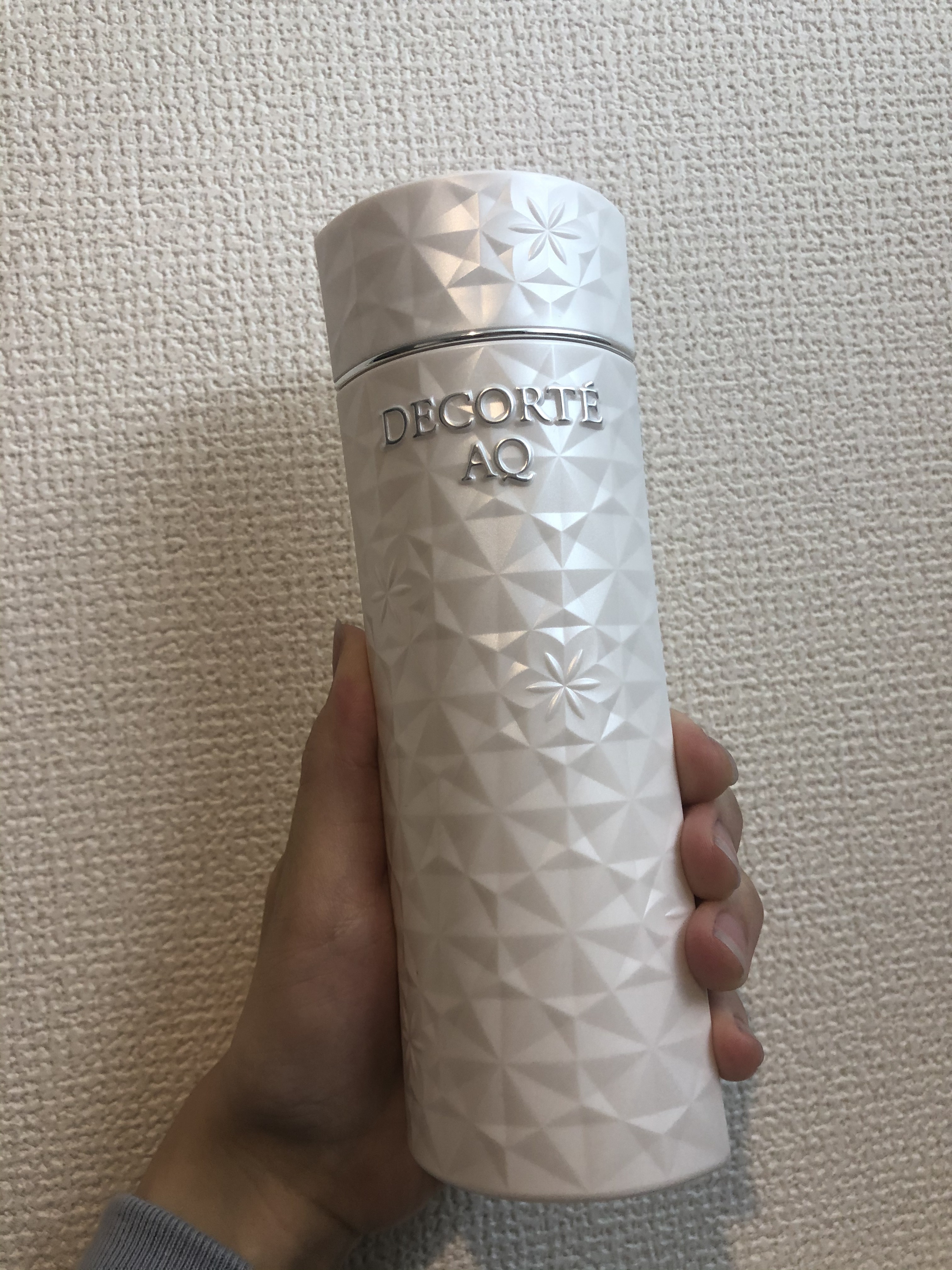 コスメデコルテ / AQ ホワイトニング ローションの公式商品情報