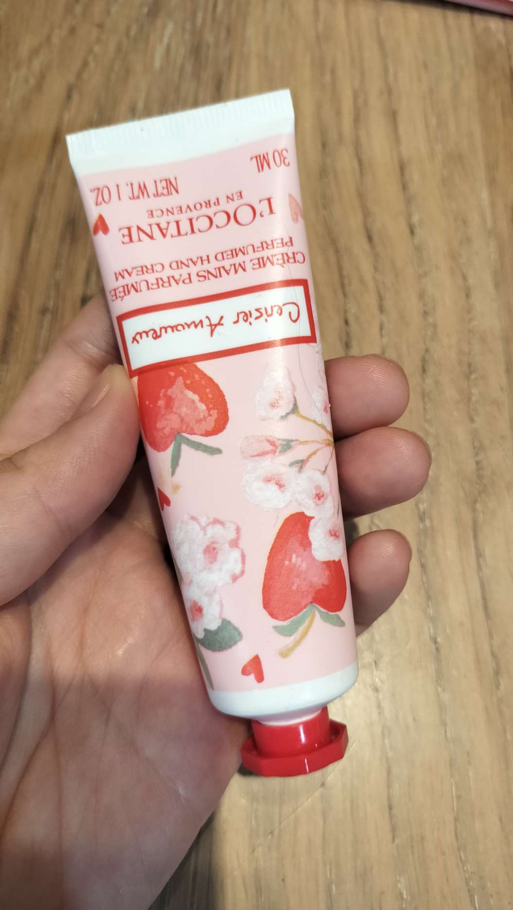 ロクシタン / チェリーストロベリー ハンドクリームの公式商品