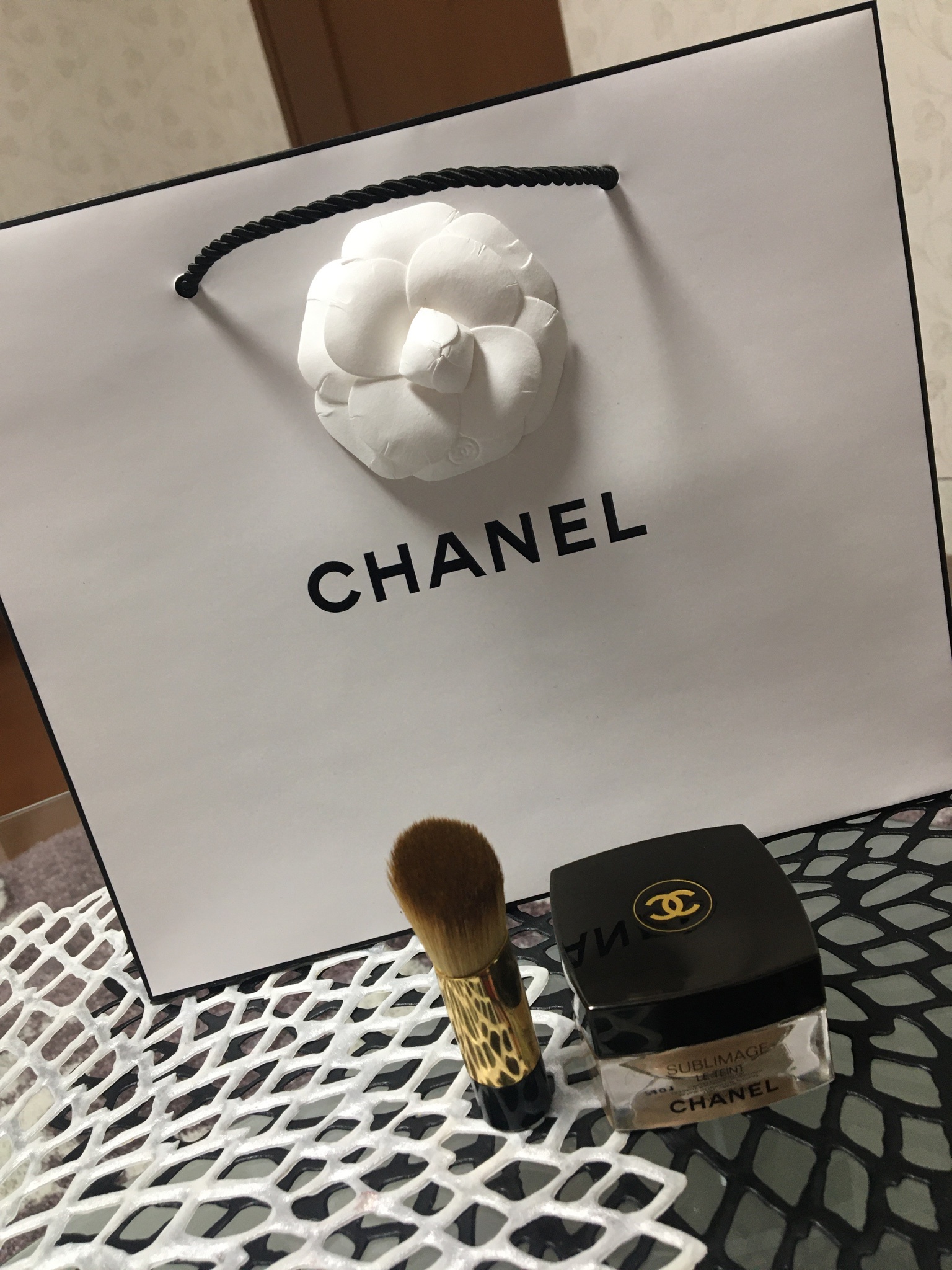 CHANEL シャネル サブリマージュ ル タン 20 ベージュ - ファンデーション