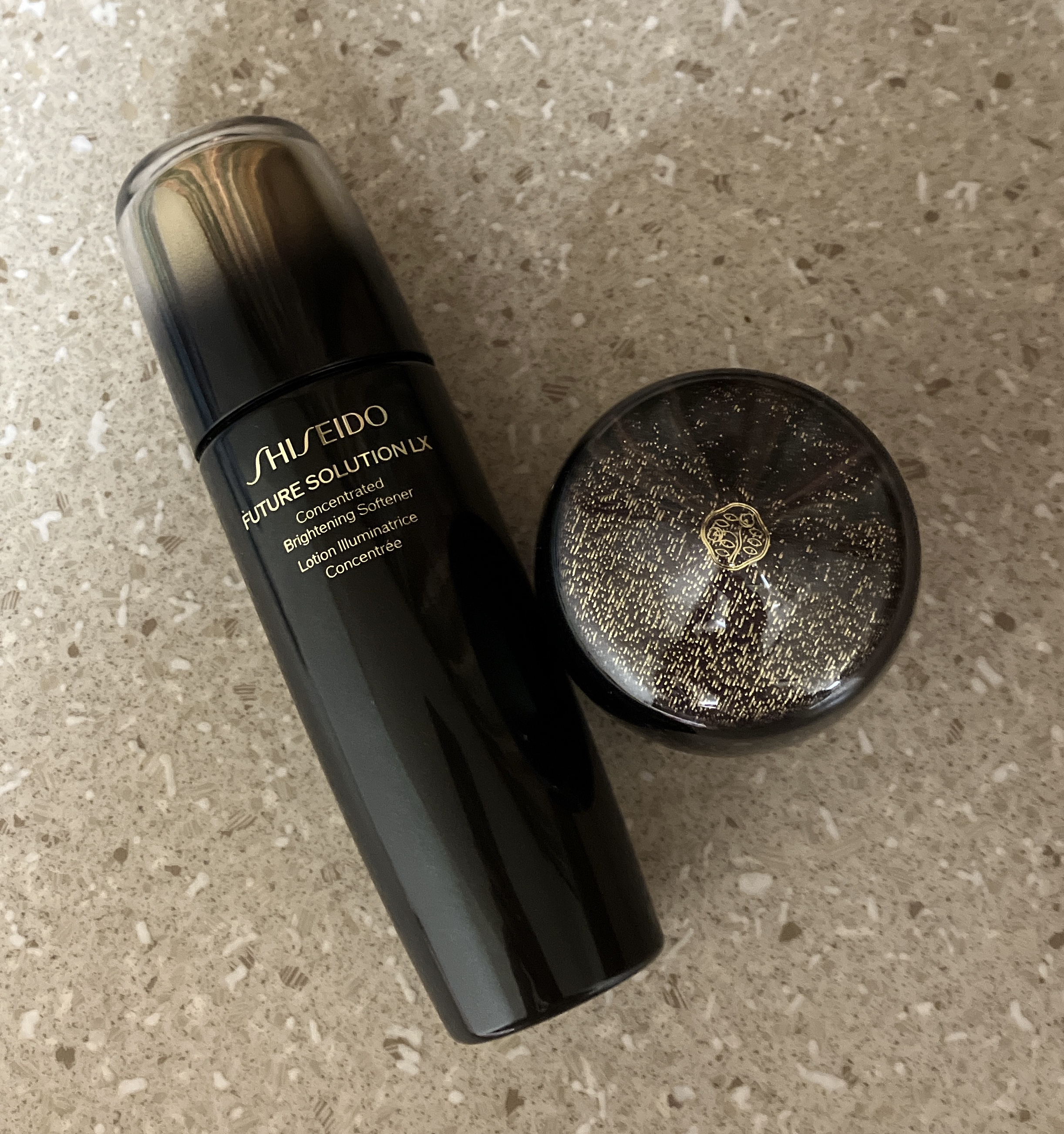 SHISEIDO / フューチャーソリューション LX トータル Rクリーム