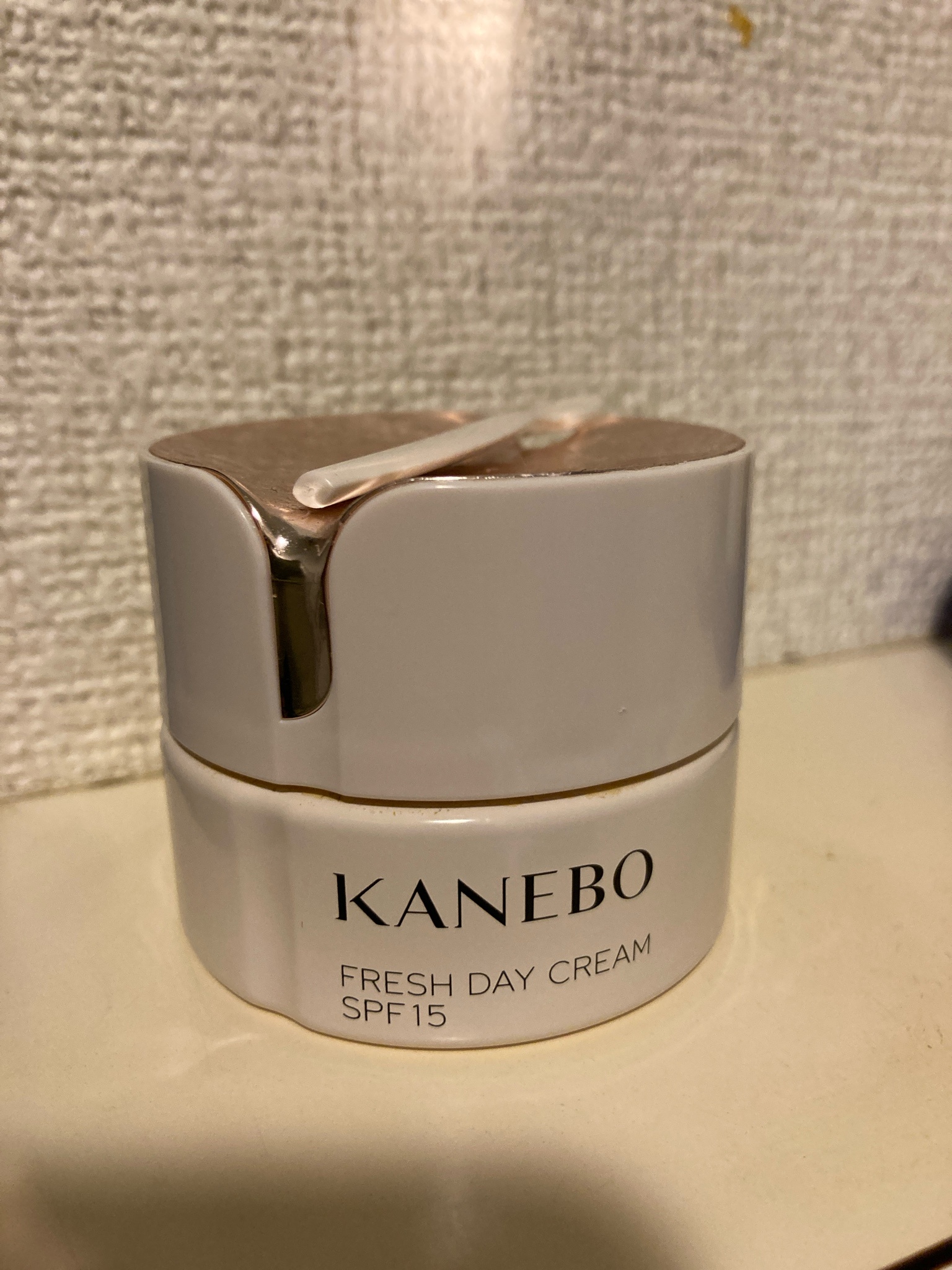 KANEBO / カネボウ フレッシュ デイ クリームの公式商品情報
