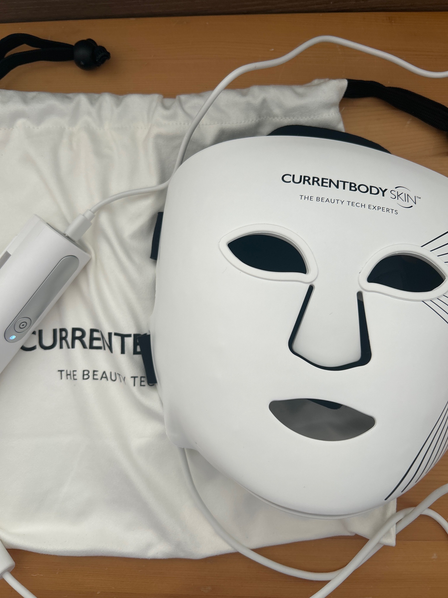 CurrentBody Skin / LEDライトセラピーマスク シリーズ2の商品