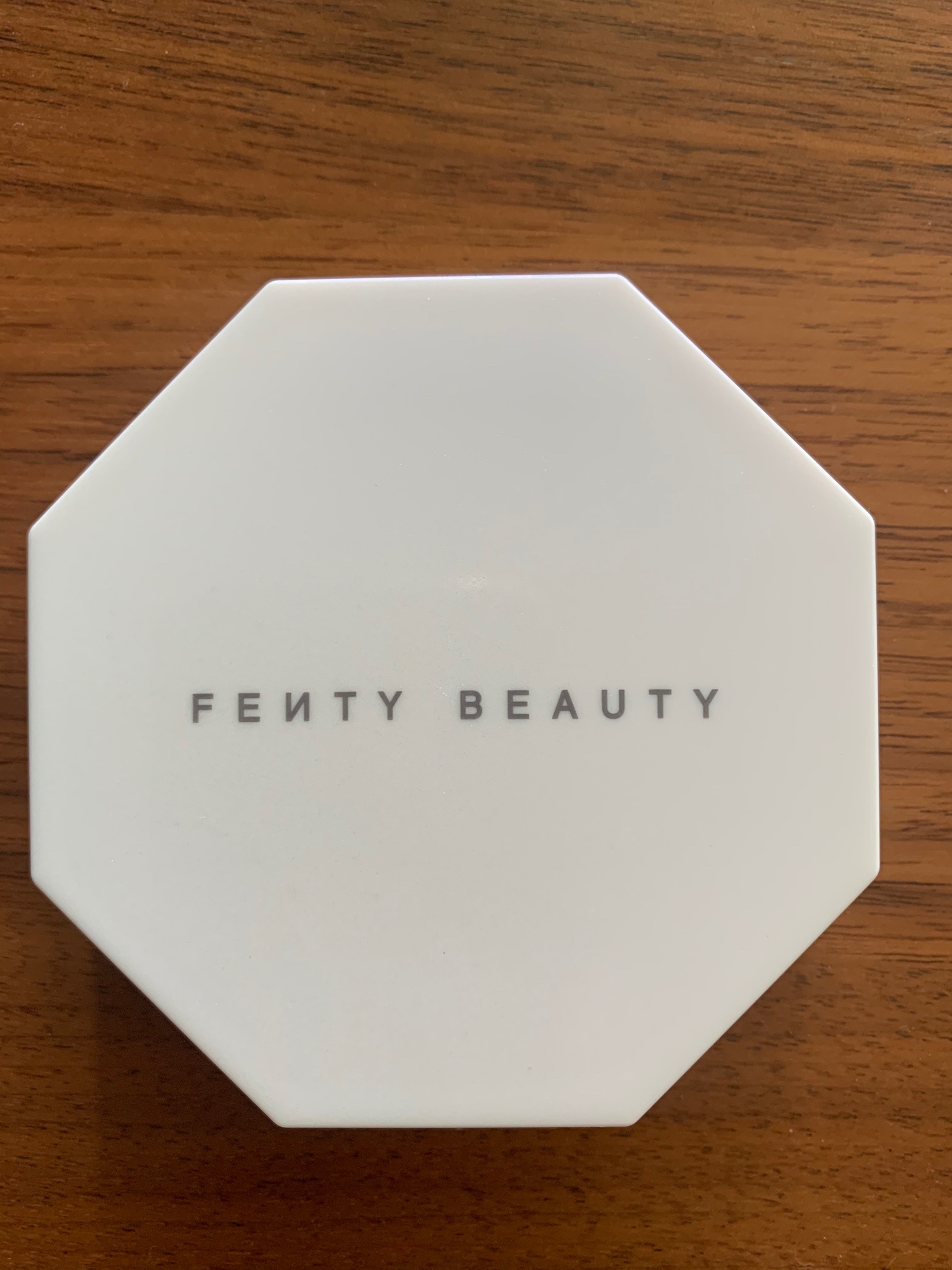 Fenty Beauty / KILLAWATTの商品情報｜美容・化粧品情報はアットコスメ