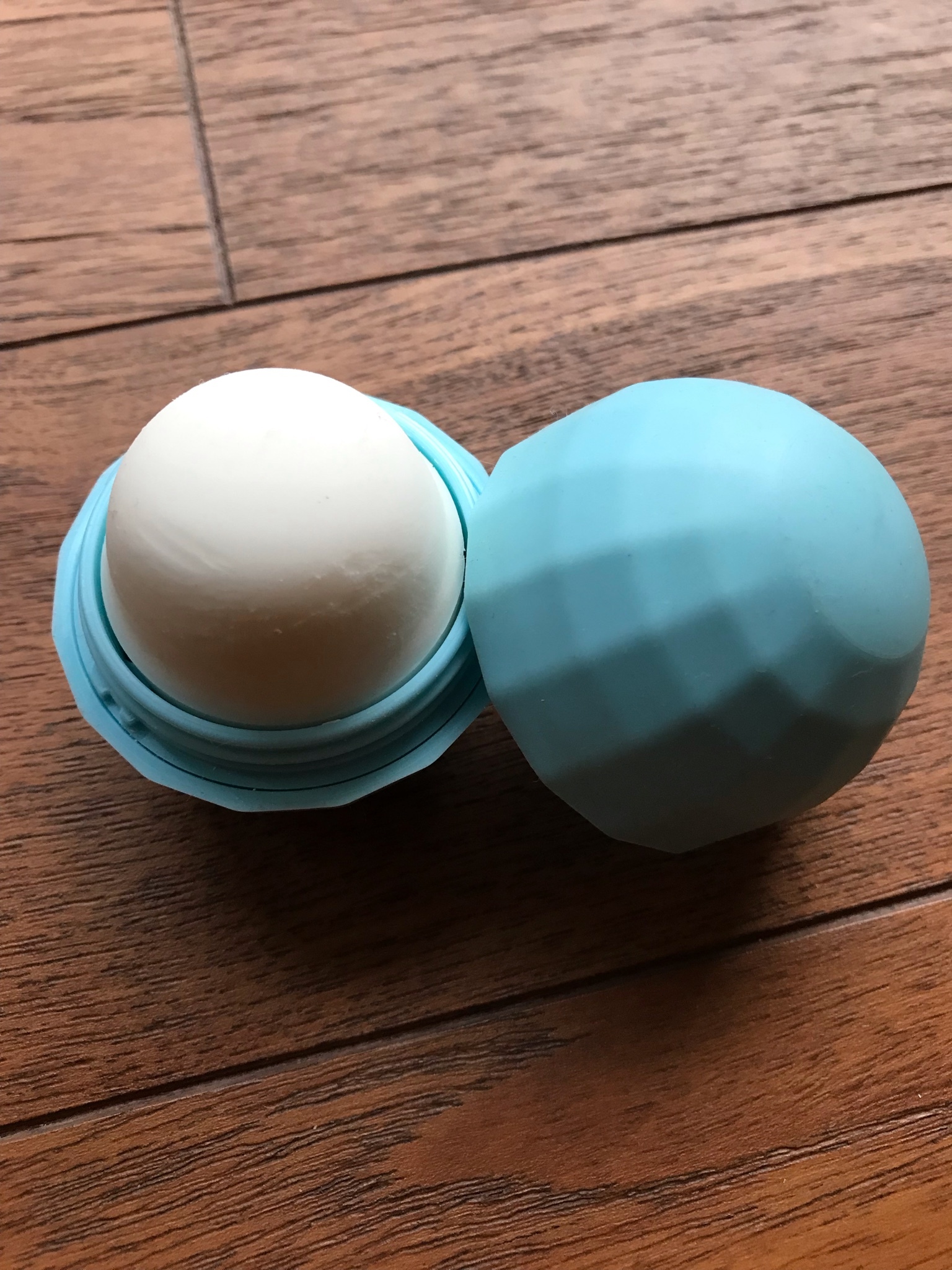 リフレア / デオボール フローラルソープの香りの公式商品情報