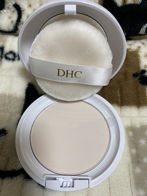 DHC / 薬用ミネラルシルクホワイトニングエッセンスパウダーの口コミ