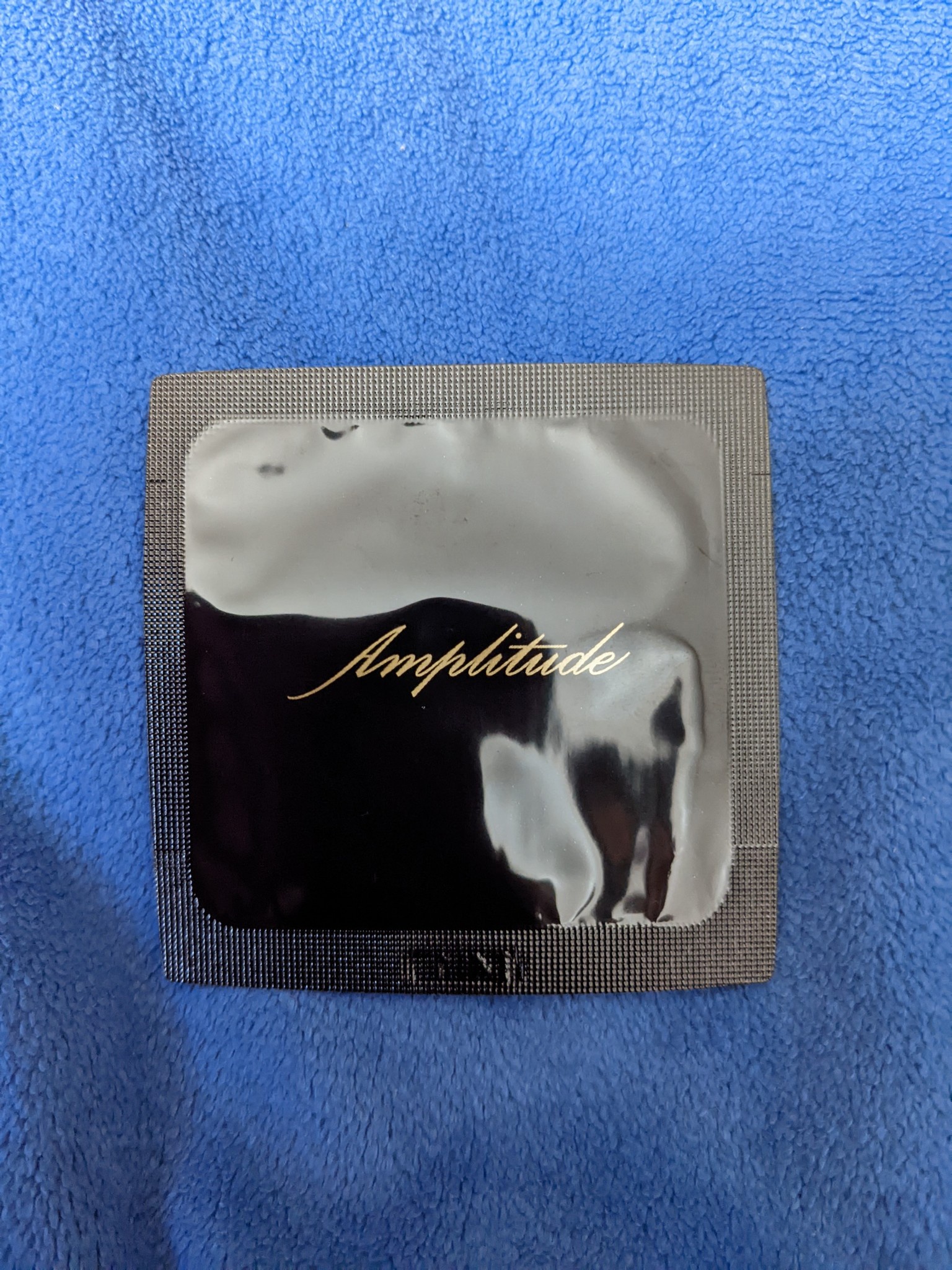 Amplitude(アンプリチュード) / コンプリートフィット クリーム