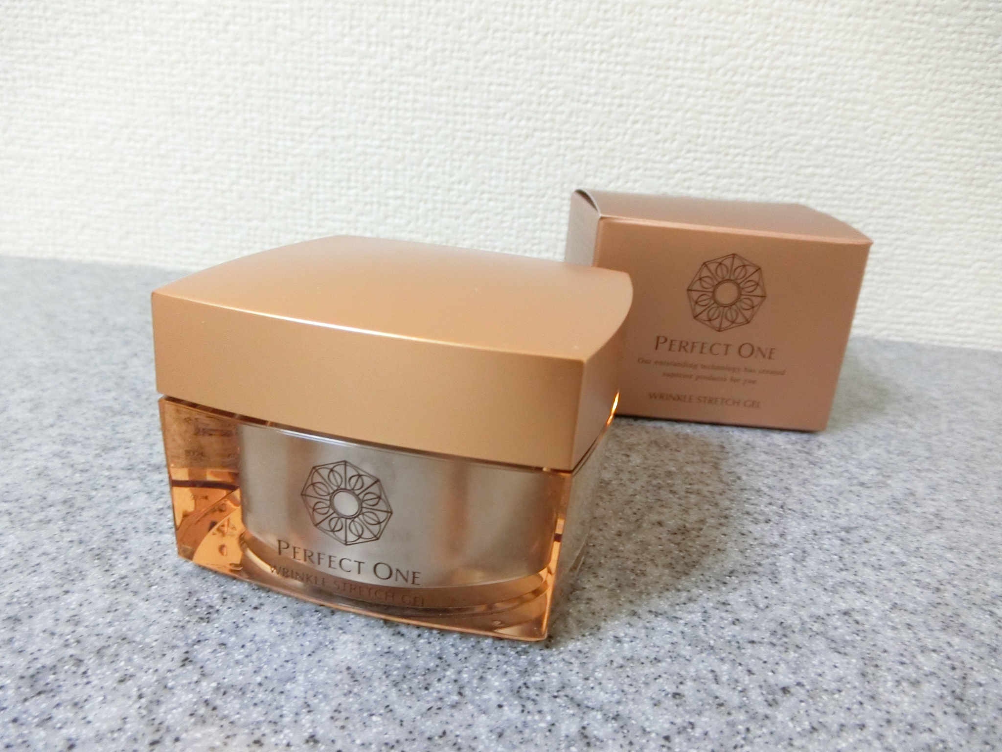 パーフェクトワン / 薬用リンクルストレッチジェルの公式商品情報 ...