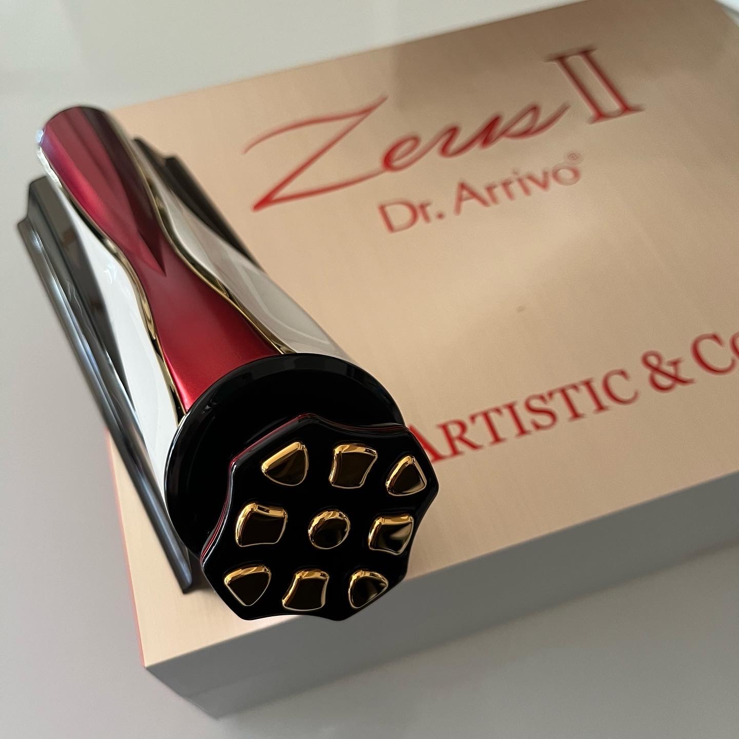 A. GLOBAL / Dr.Arrivo ZeusIIの公式商品情報|美容・化粧品情報 A. GLOBAL / Dr.Arrivo ZeusIIの公式商品情報|美容・化粧品情報