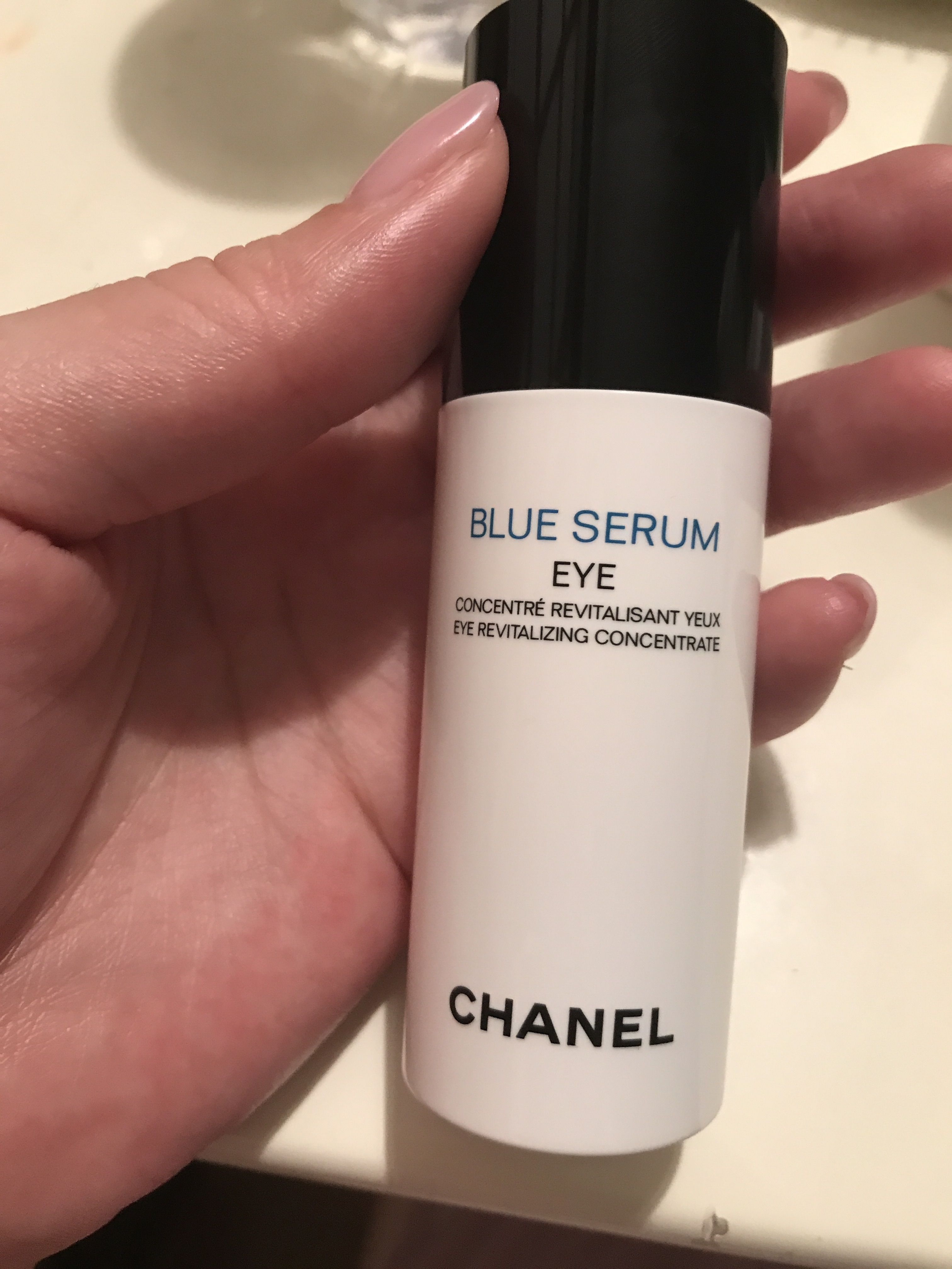 限定特価シャネル　CHANEL ブルーセラムアイ15ml BLUE SERUM EYE 美容液