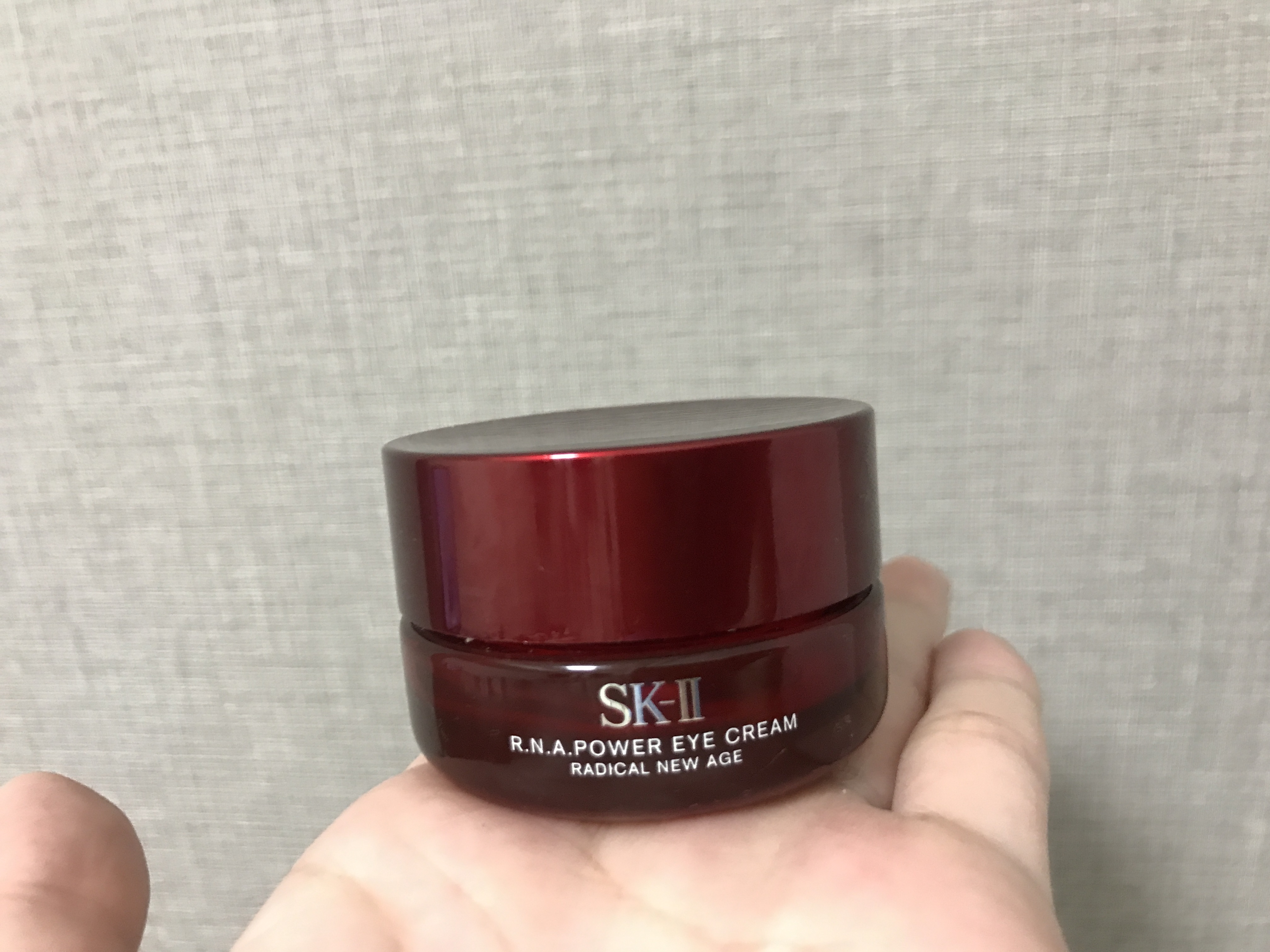 SK-II / R.N.A.パワー アイ クリーム ラディカル ニュー エイジの公式 