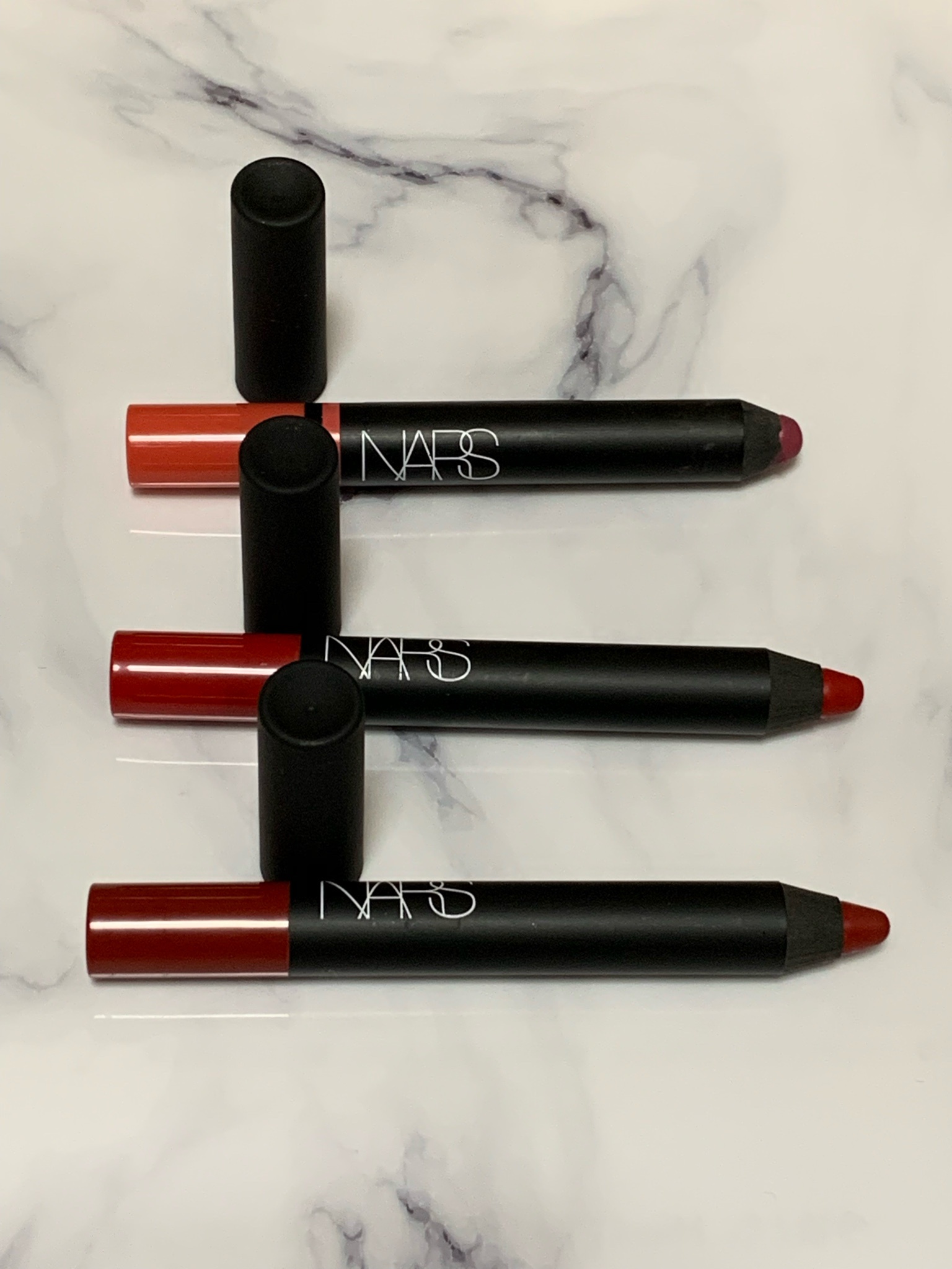 NARS / ベルベットマットリップペンシル 2457Nの公式商品情報｜美容