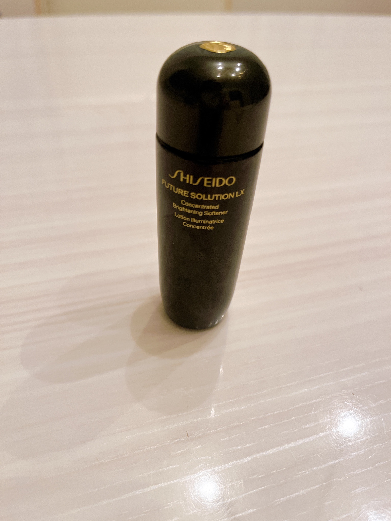 SHISEIDO / フューチャーソリューション LX コンセントレイ