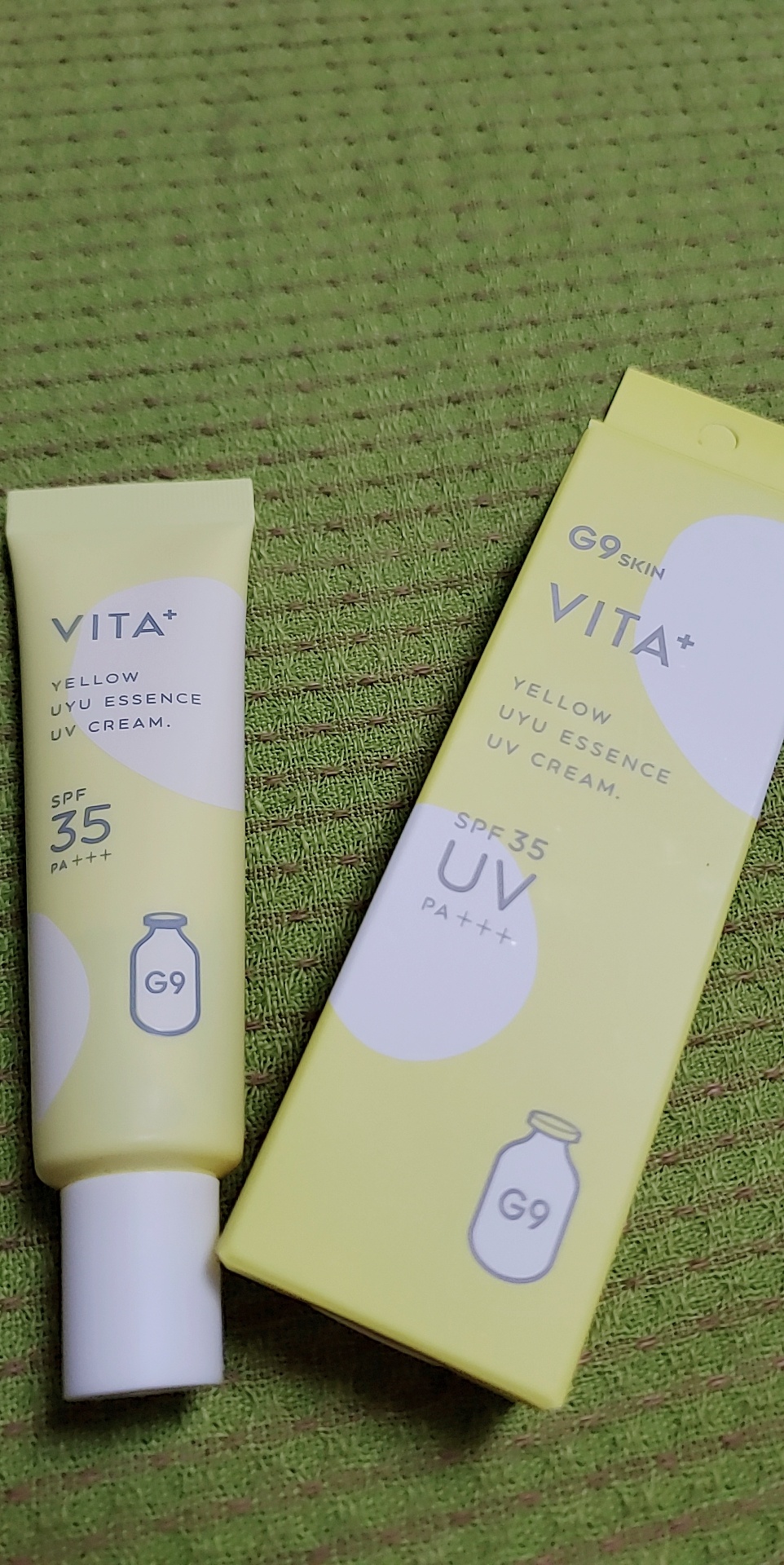 G9 SKIN / G9 UYU ESSENCE UV CREAM VITA イエロークリームの公式商品