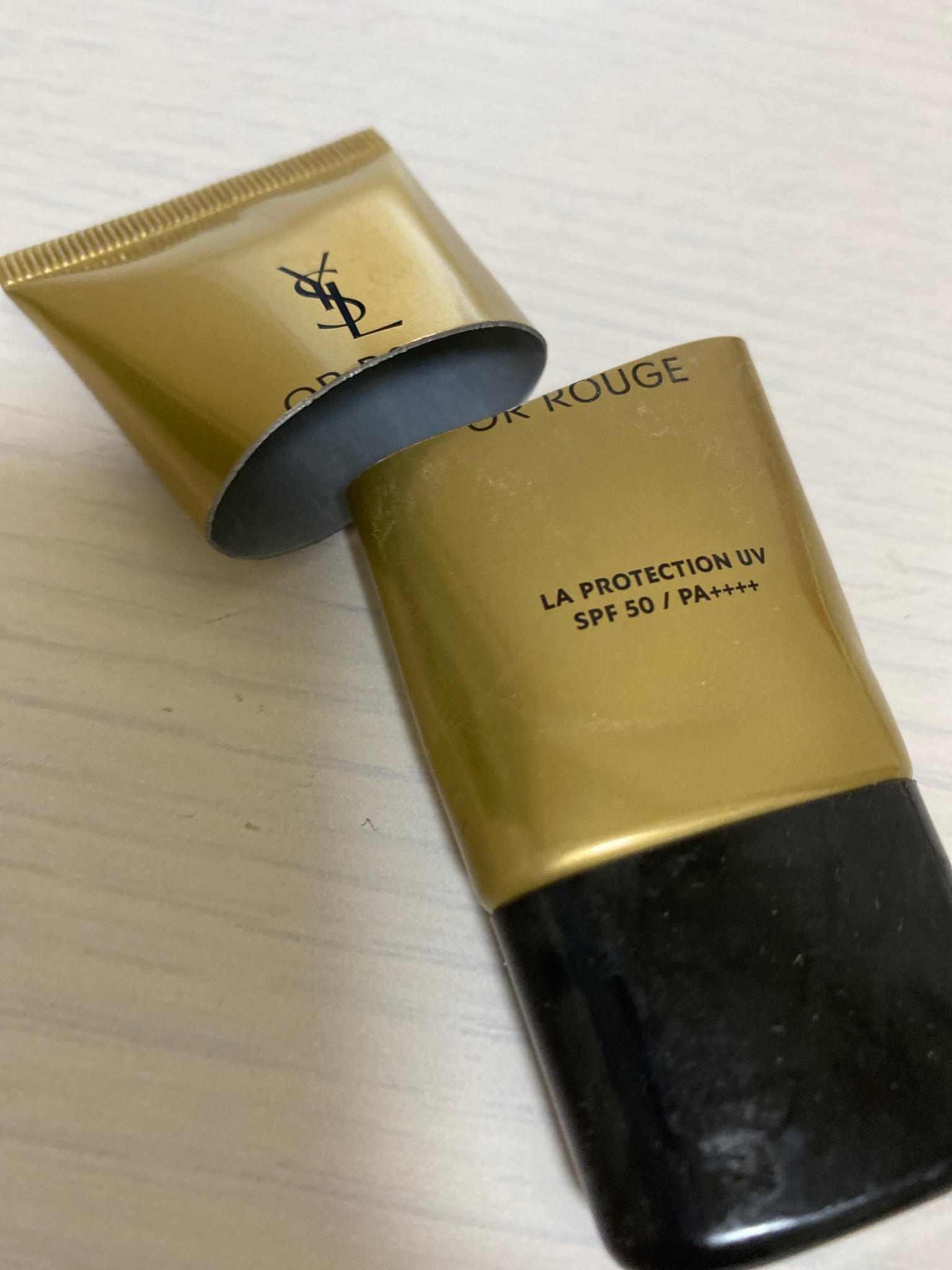 YSL オールージュ UV50イブサンローラン