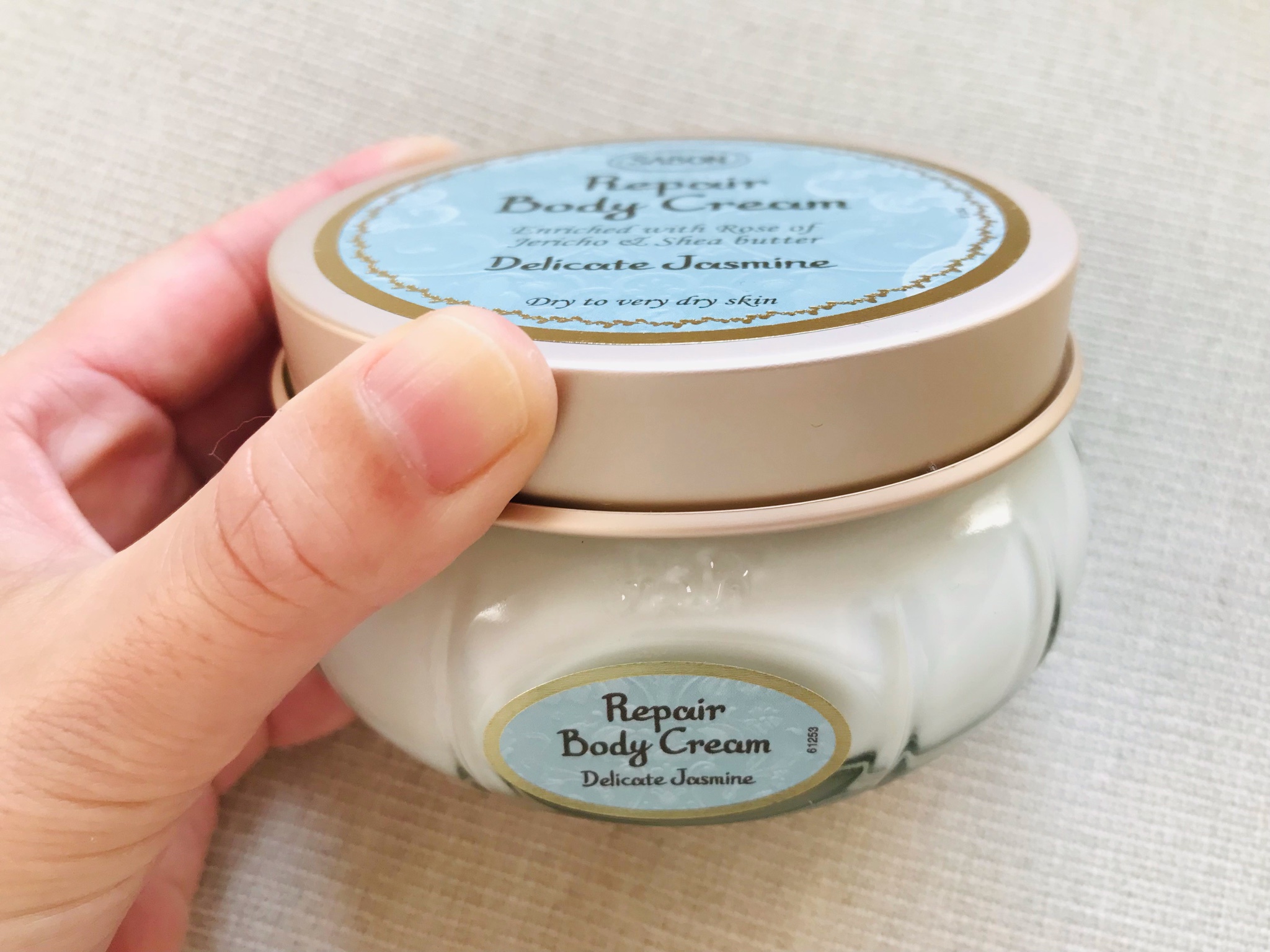 大人気♪ SABON リペアボディクリーム デリケート・ジャスミン SABON サボン リペアボディクリーム デリケート ジャスミン