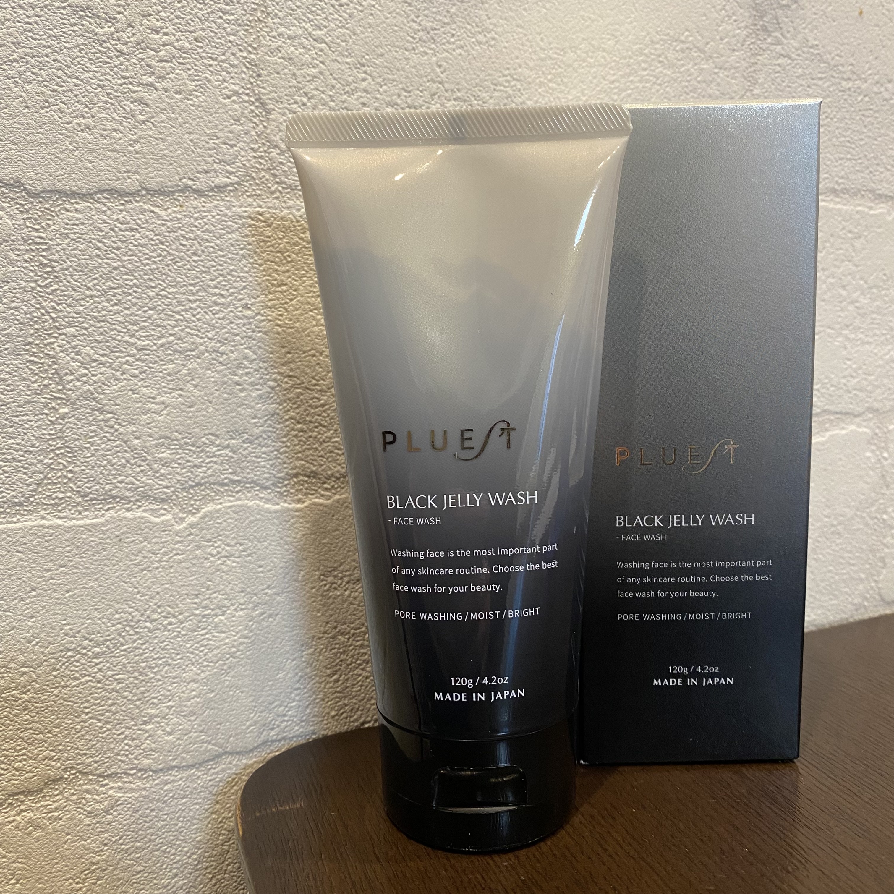 PLUEST(プルエスト) / Black Jelly Wash 120gの公式商品情報
