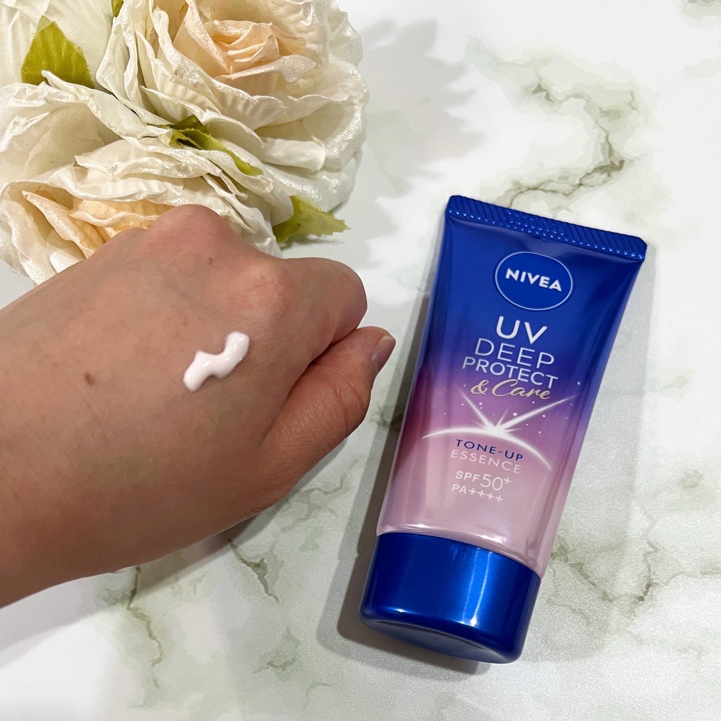 NIVEA ニベアUVディーププロテクトケアトーンアップエッセンス