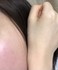 顔より手の方が白い