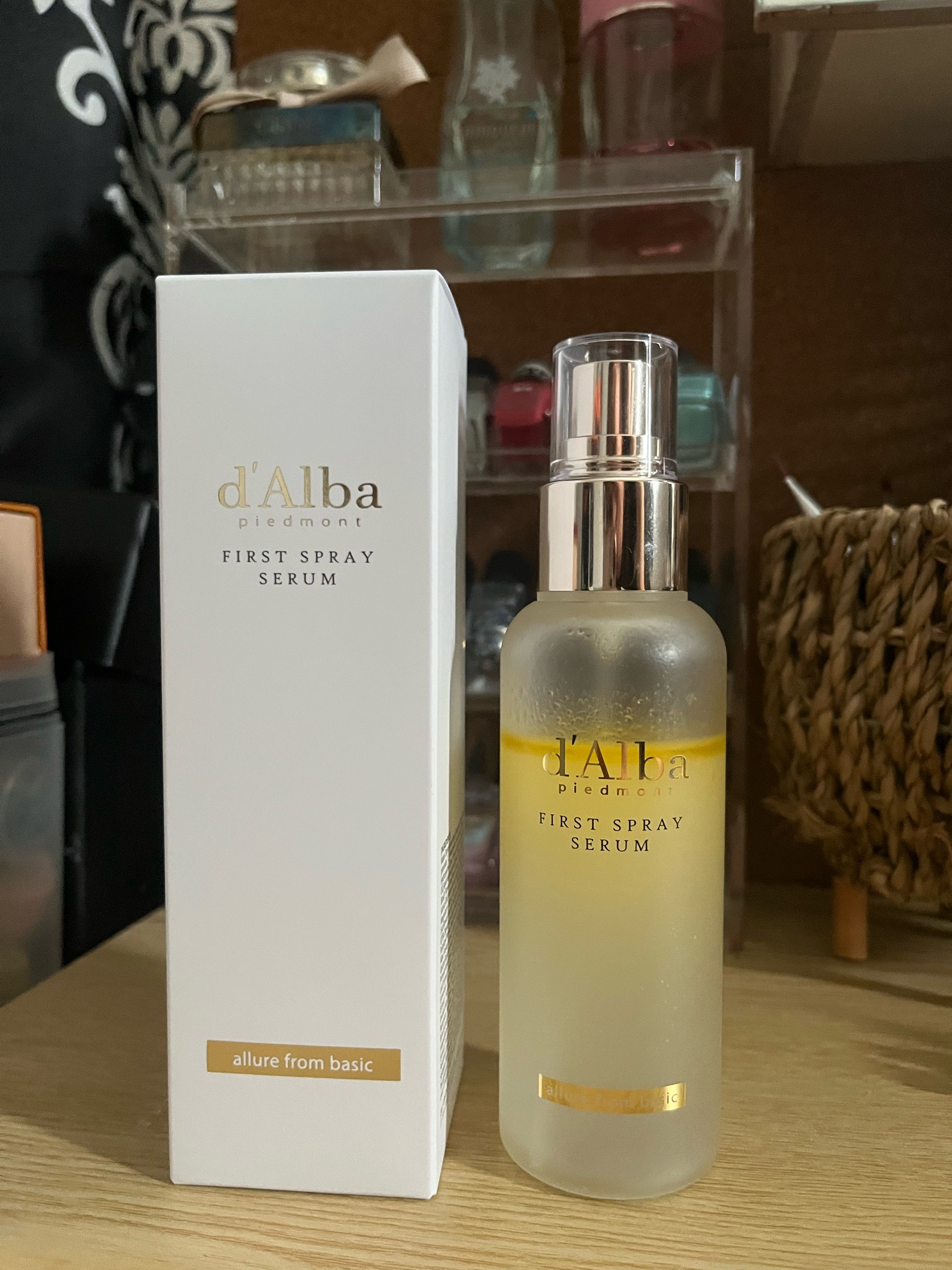 メーカー直送 dAlbaホワイトトリュフファーストスプレーセラム, 100mL