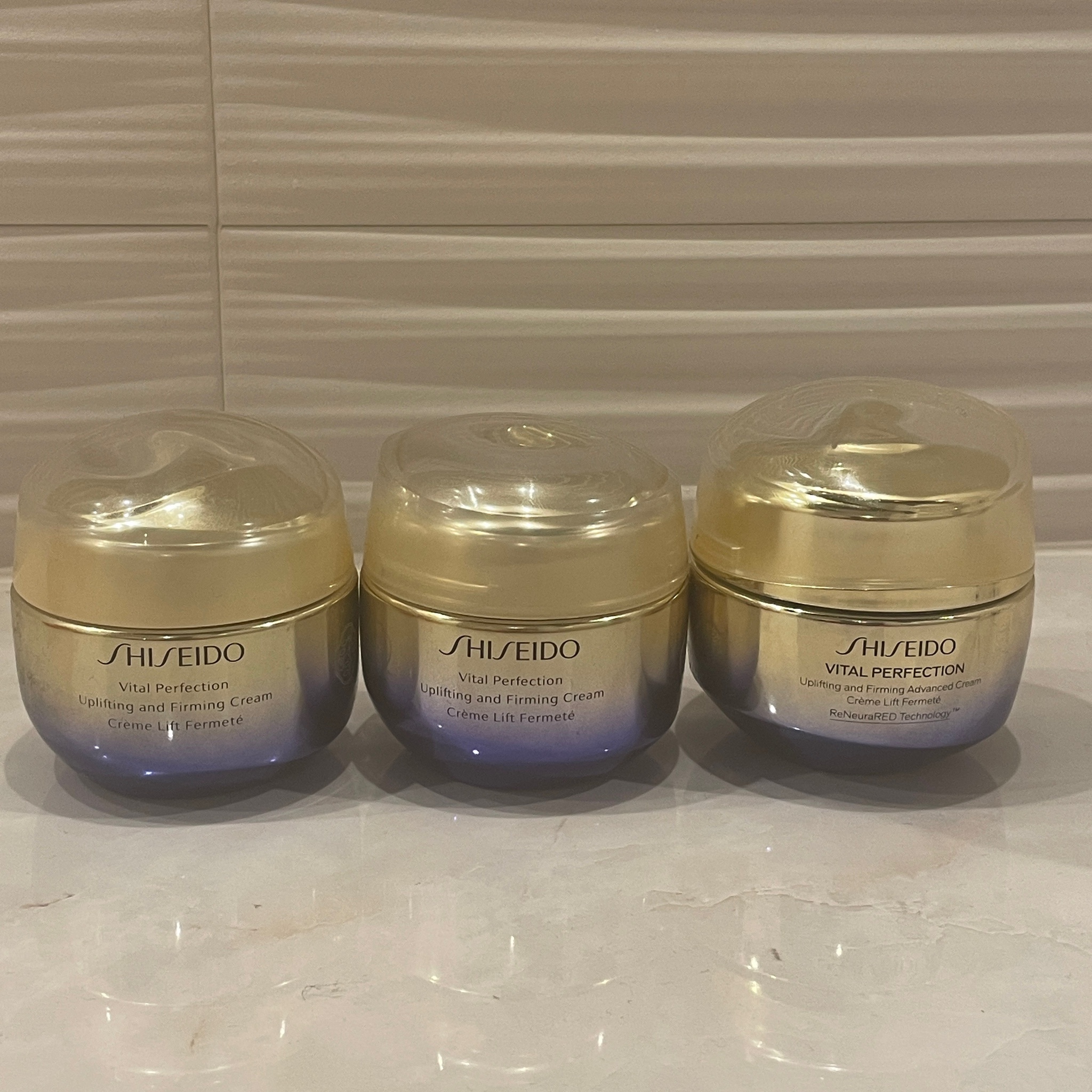 SHISEIDO / バイタルパーフェクション アドバンスクリームの