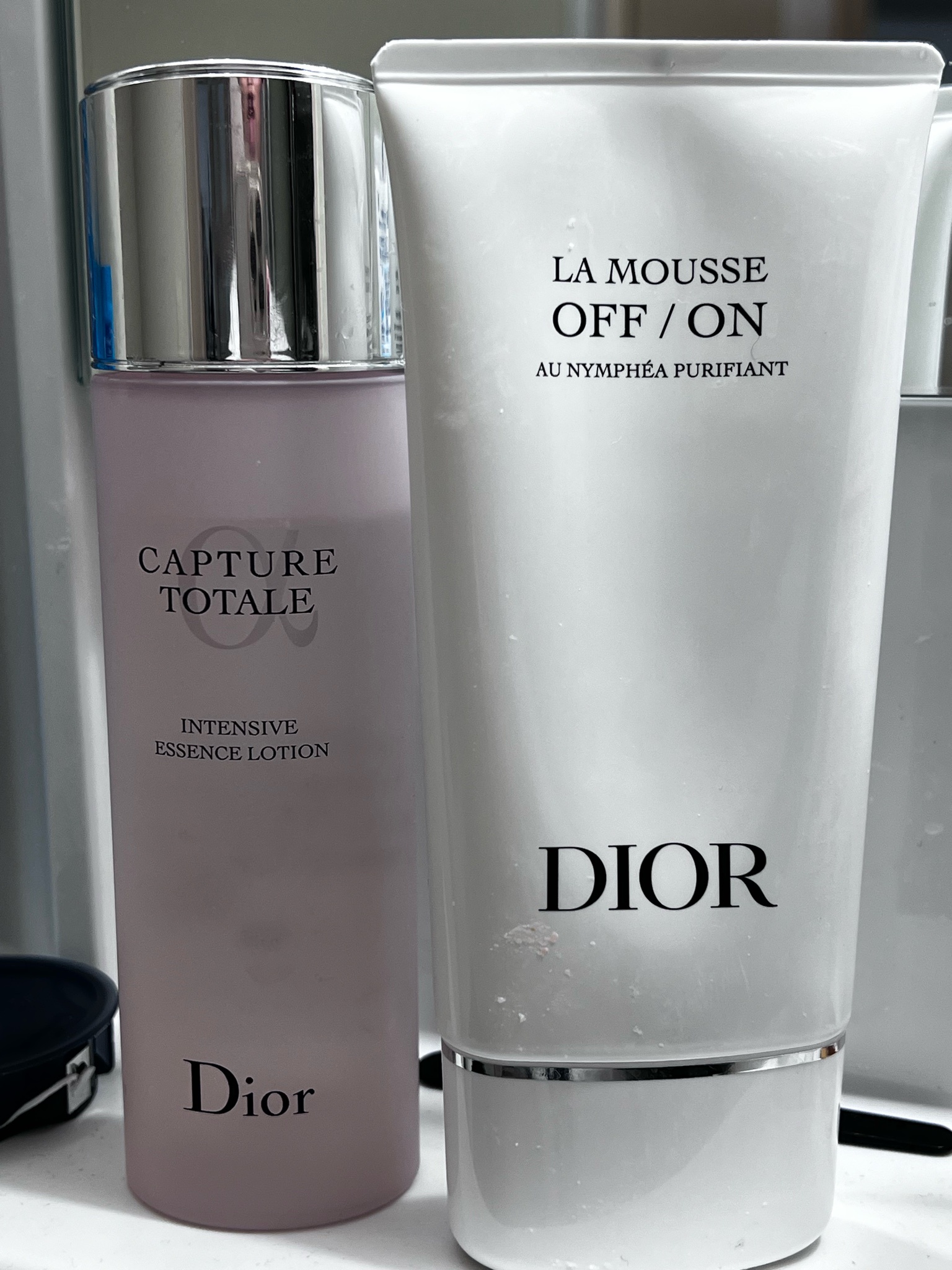 dior ラ ムース ビュリフィアン オフ オン 洗顔料 - 基礎化粧品