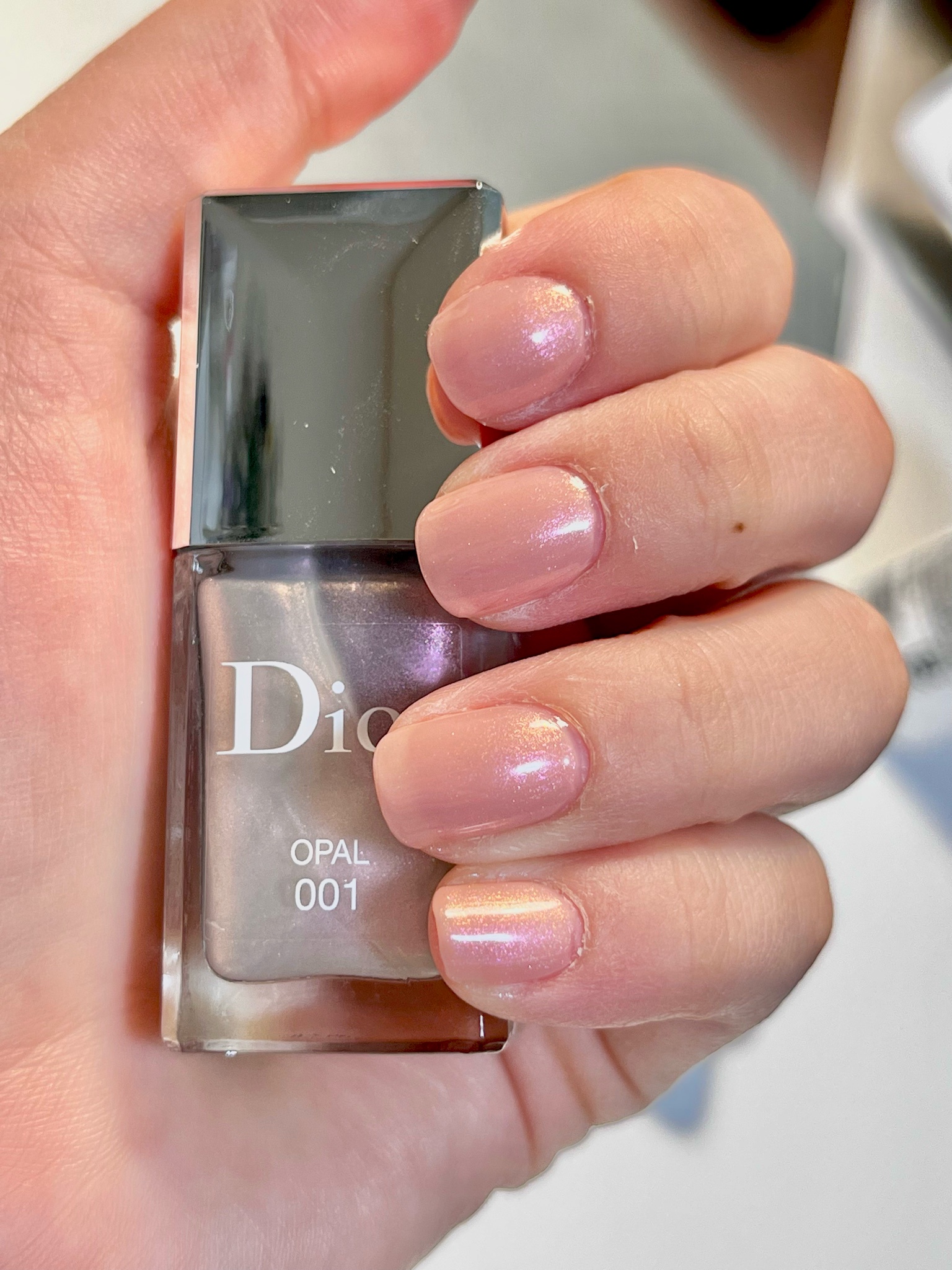 半額SALE☆ DIOR VERNIS TOPCOAT OPAL 001 agapeeurope.org